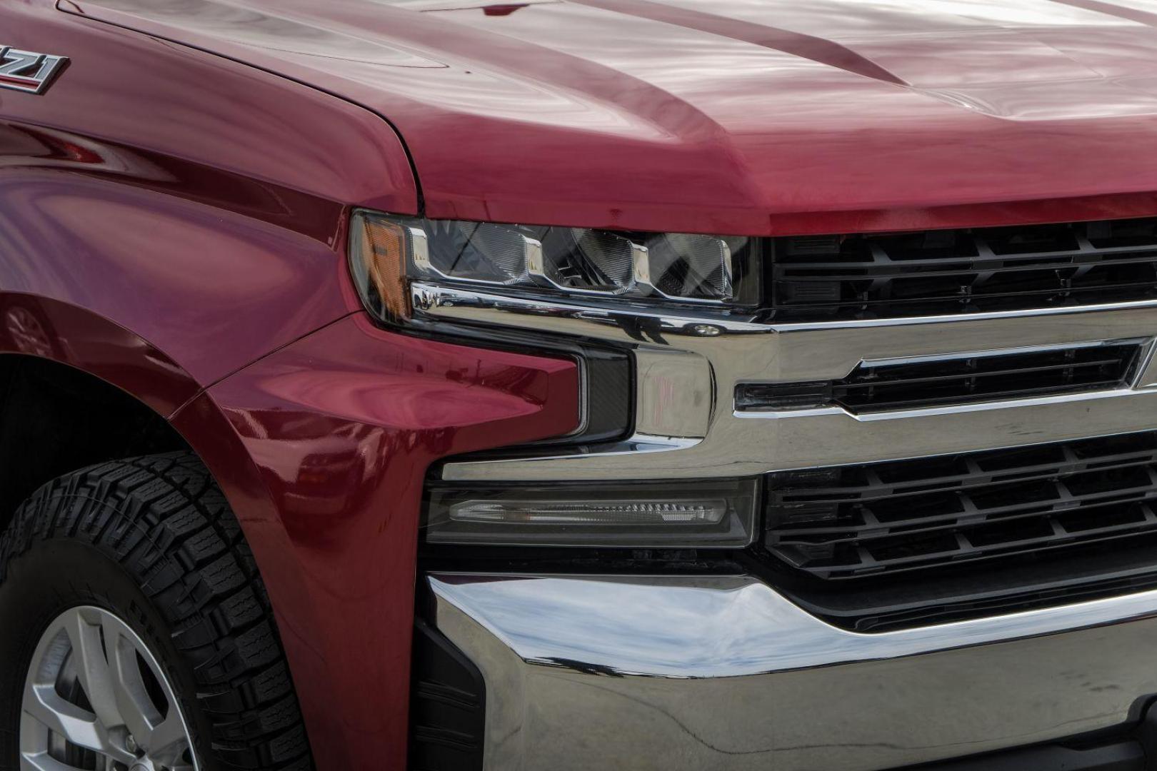 2019 RED Chevrolet Silverado 1500 LT Crew Cab 4WD (3GCUYDED4KG) with an 5.3L V8 OHV 16V engine, 6-Speed Automatic transmission, located at 2401 E Main St., Grand Prairie, TX, 75050, (972) 262-4440, 32.748981, -96.969643 - Photo#41