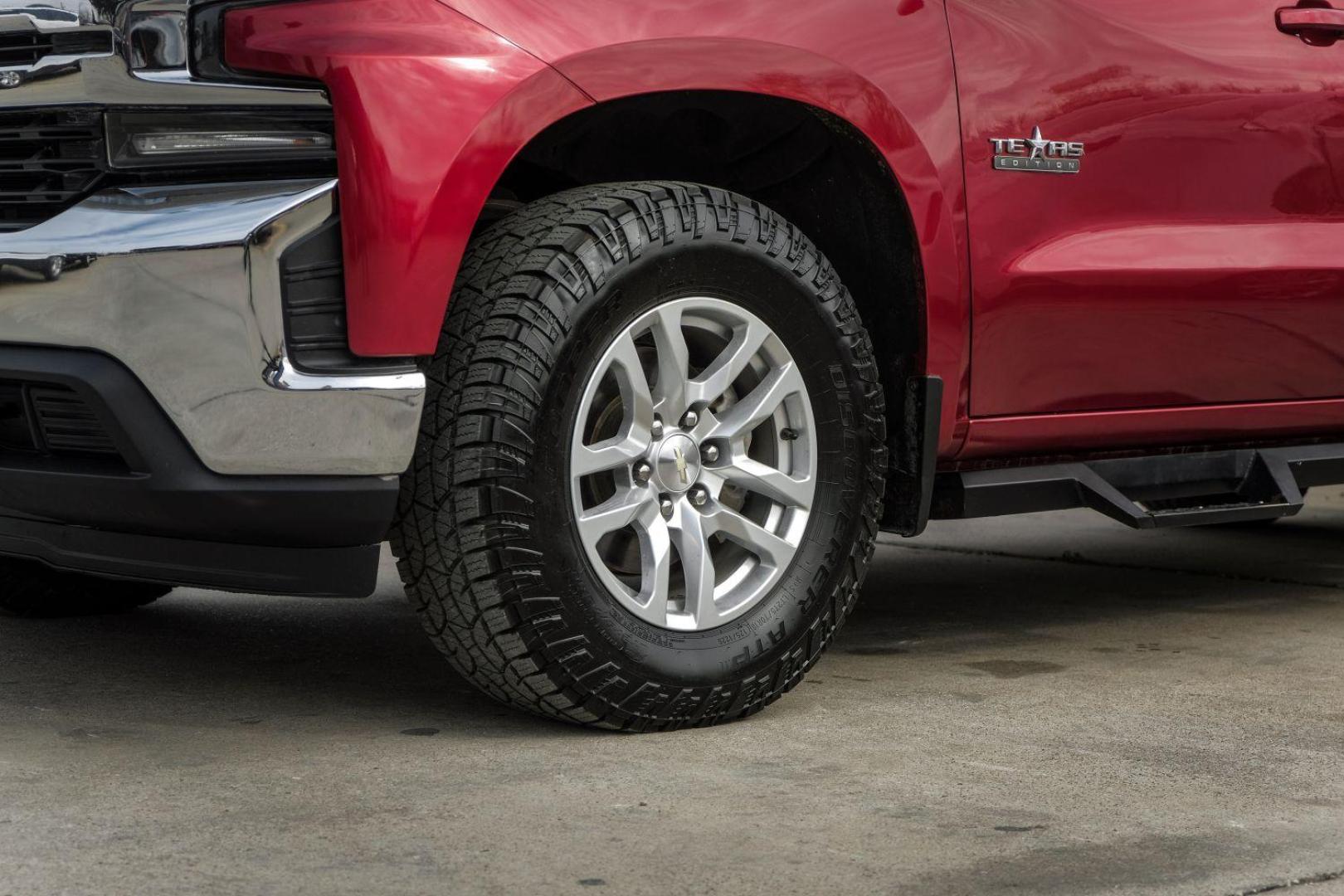 2019 RED Chevrolet Silverado 1500 LT Crew Cab 4WD (3GCUYDED4KG) with an 5.3L V8 OHV 16V engine, 6-Speed Automatic transmission, located at 2401 E Main St., Grand Prairie, TX, 75050, (972) 262-4440, 32.748981, -96.969643 - Photo#51