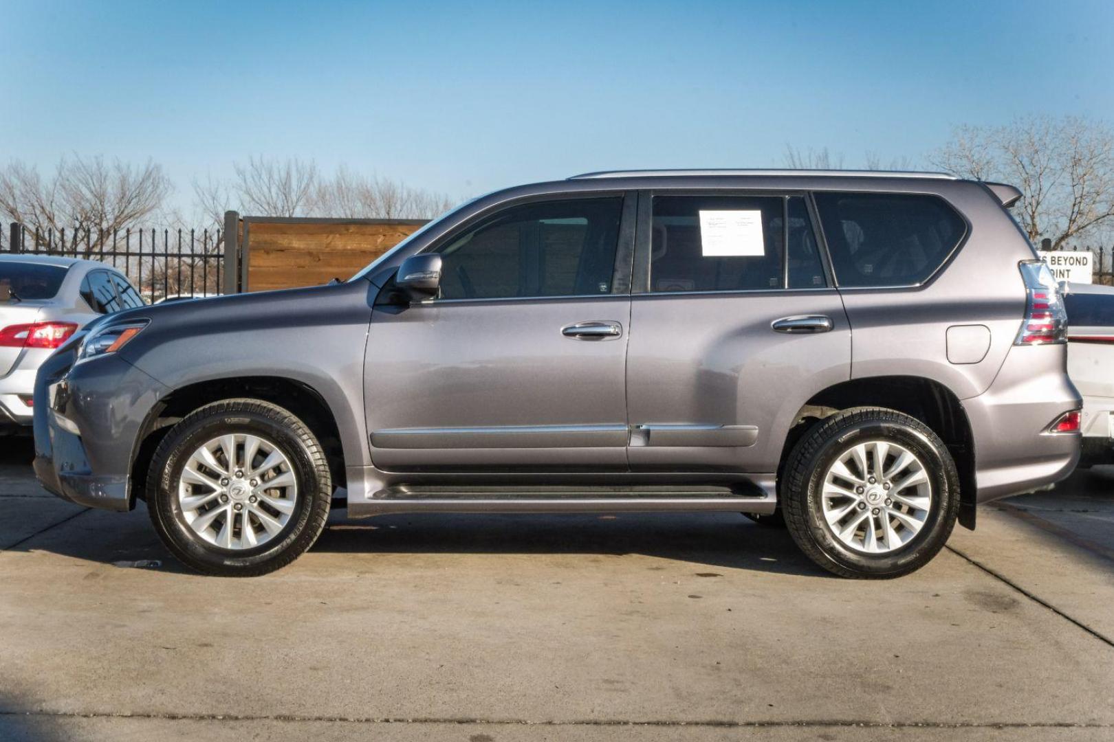 2019 GRAY Lexus GX 460 Base (JTJBM7FX0K5) with an 4.6L V8 DOHC 32V engine, 6-Speed Automatic transmission, located at 2401 E Main St., Grand Prairie, TX, 75050, (972) 262-4440, 32.748981, -96.969643 - Photo#7