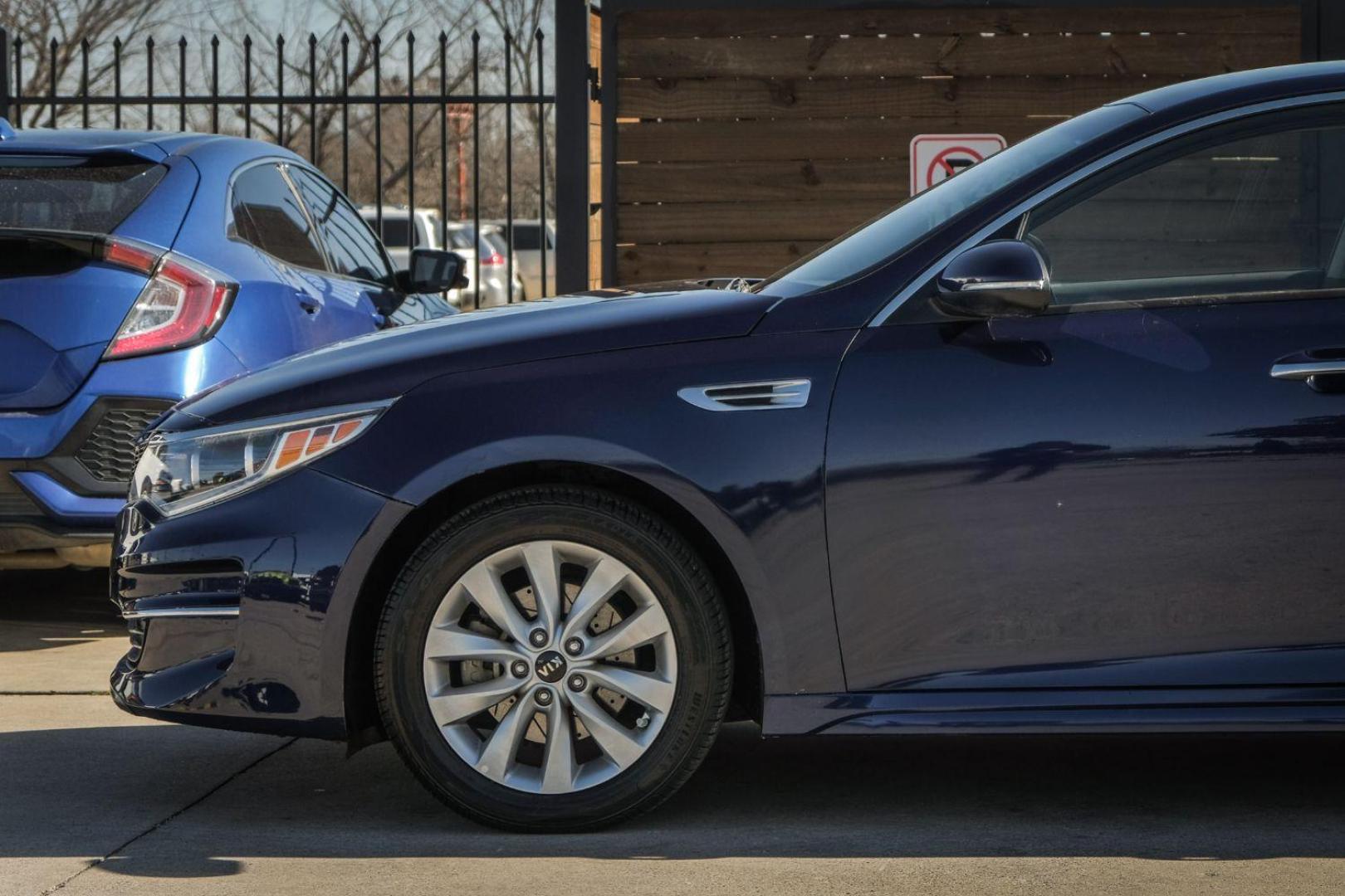 2016 BLUE Kia Optima EX (5XXGU4L33GG) with an 2.4L L4 DOHC 16V engine, 6-Speed Automatic transmission, located at 2401 E Main St., Grand Prairie, TX, 75050, (972) 262-4440, 32.748981, -96.969643 - Photo#9