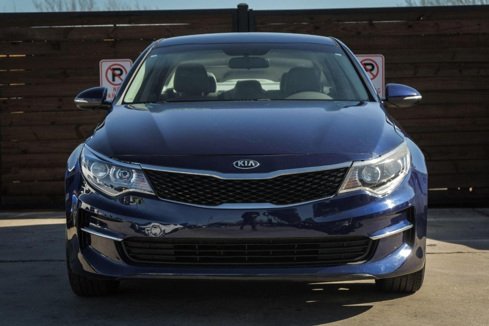 2016 BLUE Kia Optima EX (5XXGU4L33GG) with an 2.4L L4 DOHC 16V engine, 6-Speed Automatic transmission, located at 2401 E Main St., Grand Prairie, TX, 75050, (972) 262-4440, 32.748981, -96.969643 - Photo#2