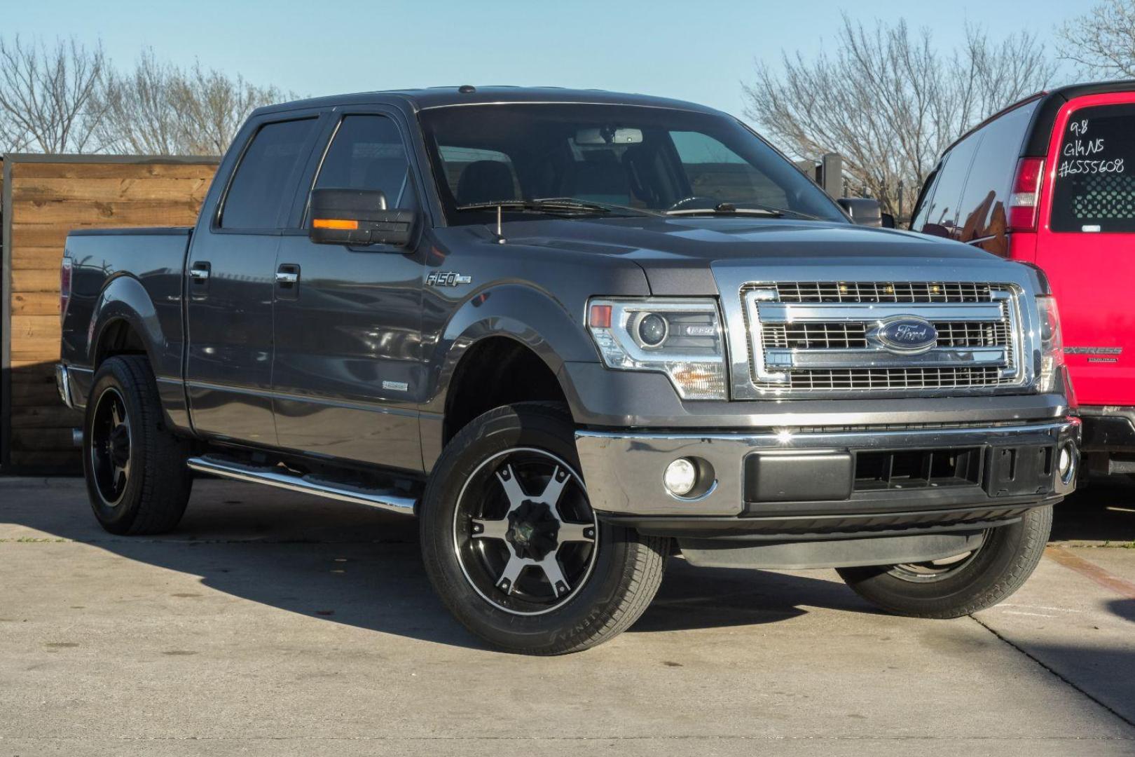 2014 GRAY Ford F-150 XL SuperCrew 5.5-ft. Bed 2WD (1FTFW1CT7EK) with an 3.5L V6 TURBO engine, 6-Speed Automatic transmission, located at 2401 E Main St., Grand Prairie, TX, 75050, (972) 262-4440, 32.748981, -96.969643 - Photo#5