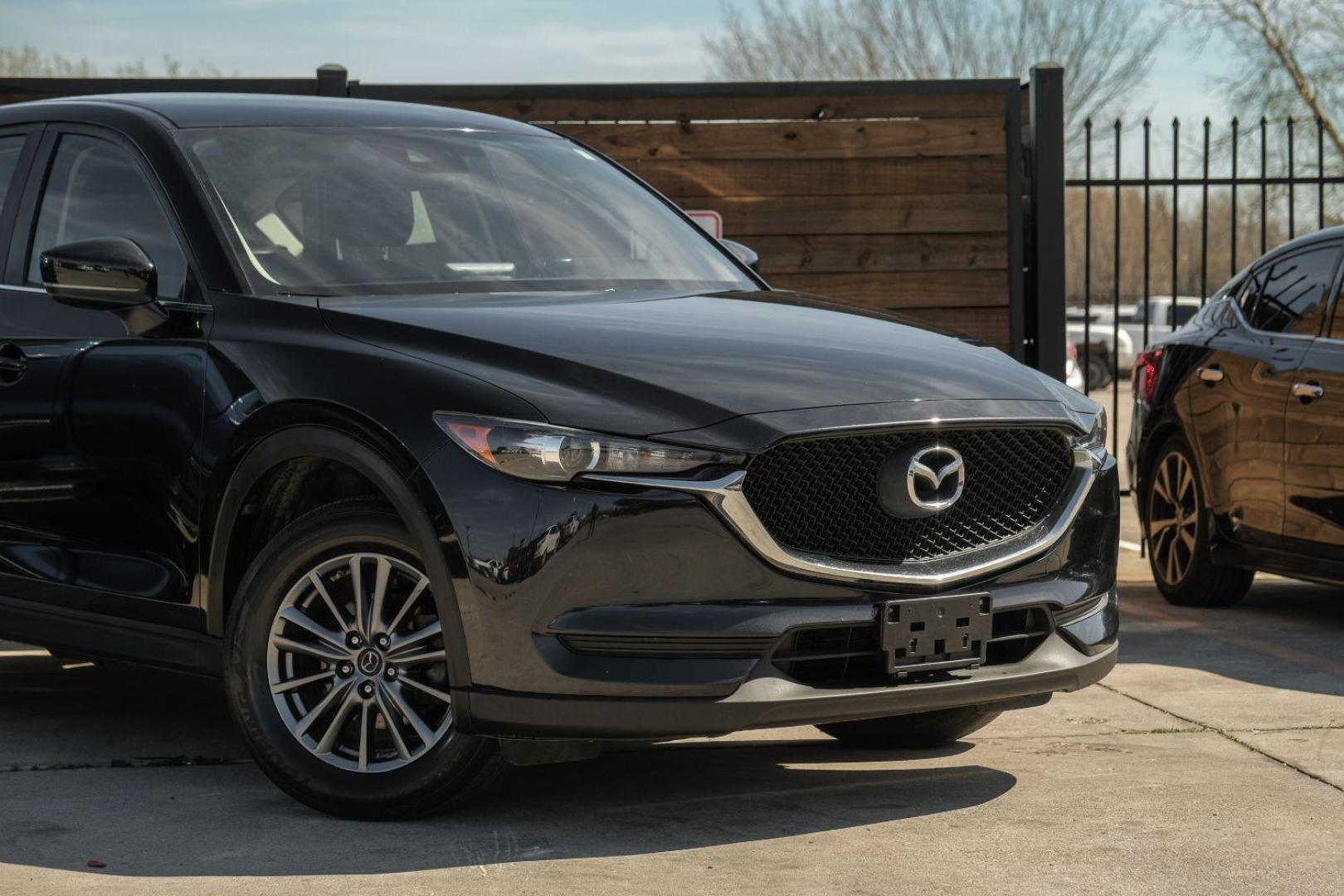 2018 BLACK Mazda CX-5 Sport AWD (JM3KFBBM5J0) with an 2.5L L4 DOHC 16V engine, 6-Speed Automatic transmission, located at 2401 E Main St., Grand Prairie, TX, 75050, (972) 262-4440, 32.748981, -96.969643 - Photo#7