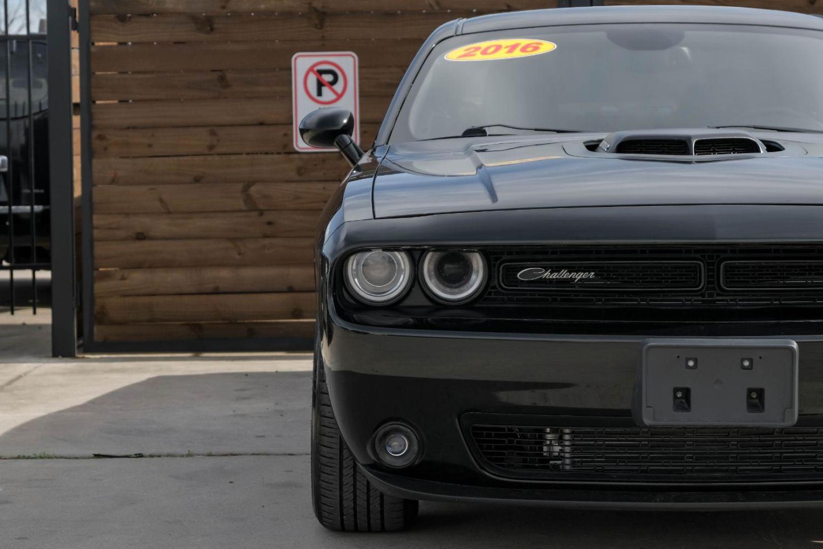 2016 BLACK Dodge Challenger R/T Plus (2C3CDZBT0GH) with an 5.7L V8 OHV 16V engine, located at 2401 E Main St., Grand Prairie, TX, 75050, (972) 262-4440, 32.748981, -96.969643 - Photo#44