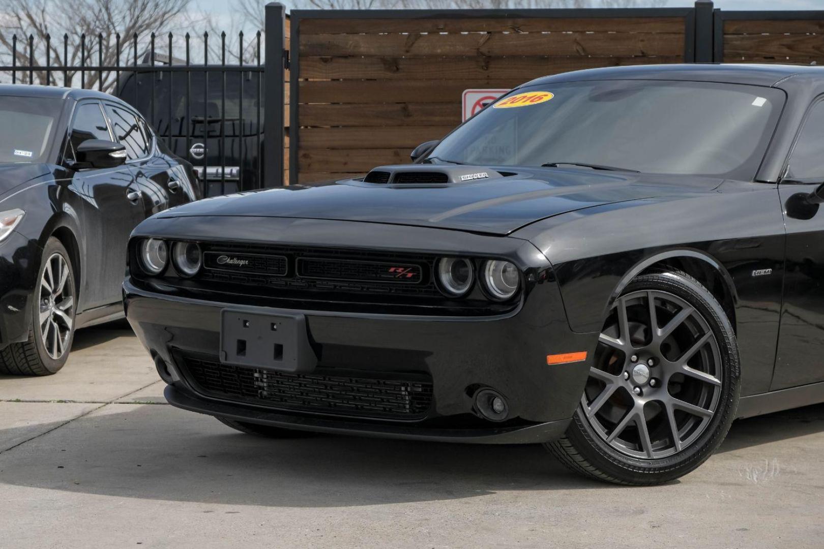 2016 BLACK Dodge Challenger R/T Plus (2C3CDZBT0GH) with an 5.7L V8 OHV 16V engine, located at 2401 E Main St., Grand Prairie, TX, 75050, (972) 262-4440, 32.748981, -96.969643 - Photo#5