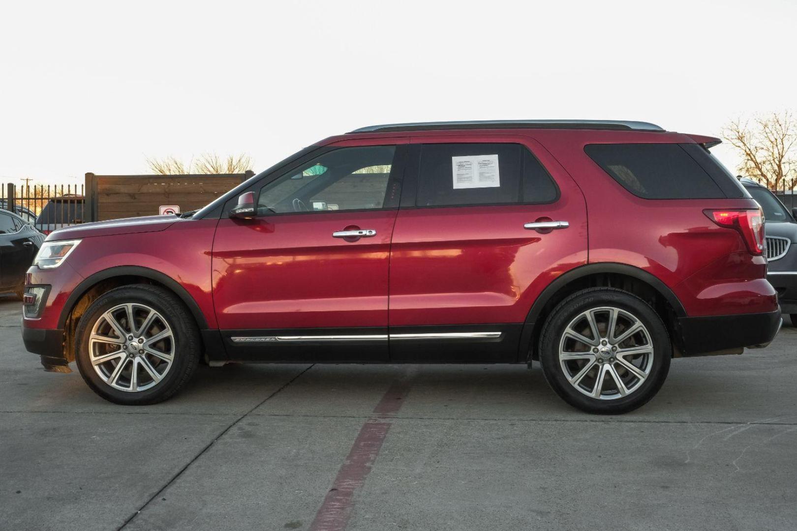 2016 RED Ford Explorer Limited FWD (1FM5K7F89GG) with an 3.5L V6 DOHC 24V engine, 6-Speed Automatic transmission, located at 2401 E Main St., Grand Prairie, TX, 75050, (972) 262-4440, 32.748981, -96.969643 - Photo#10