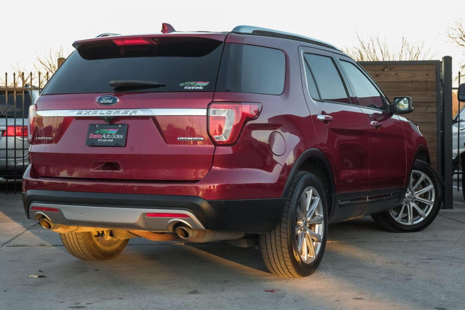 2016 RED Ford Explorer Limited FWD (1FM5K7F89GG) with an 3.5L V6 DOHC 24V engine, 6-Speed Automatic transmission, located at 2401 E Main St., Grand Prairie, TX, 75050, (972) 262-4440, 32.748981, -96.969643 - Photo#7