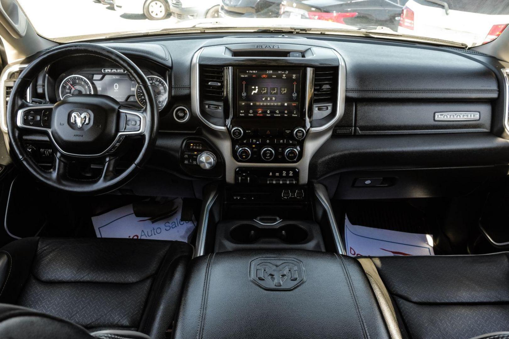 2019 WHITE RAM 1500 Laramie Crew Cab SWB 4WD (1C6SRFJT0KN) with an 5.7L V8 OHV 16V engine, 8-Speed Automatic transmission, located at 2401 E Main St., Grand Prairie, TX, 75050, (972) 262-4440, 32.748981, -96.969643 - Photo#11