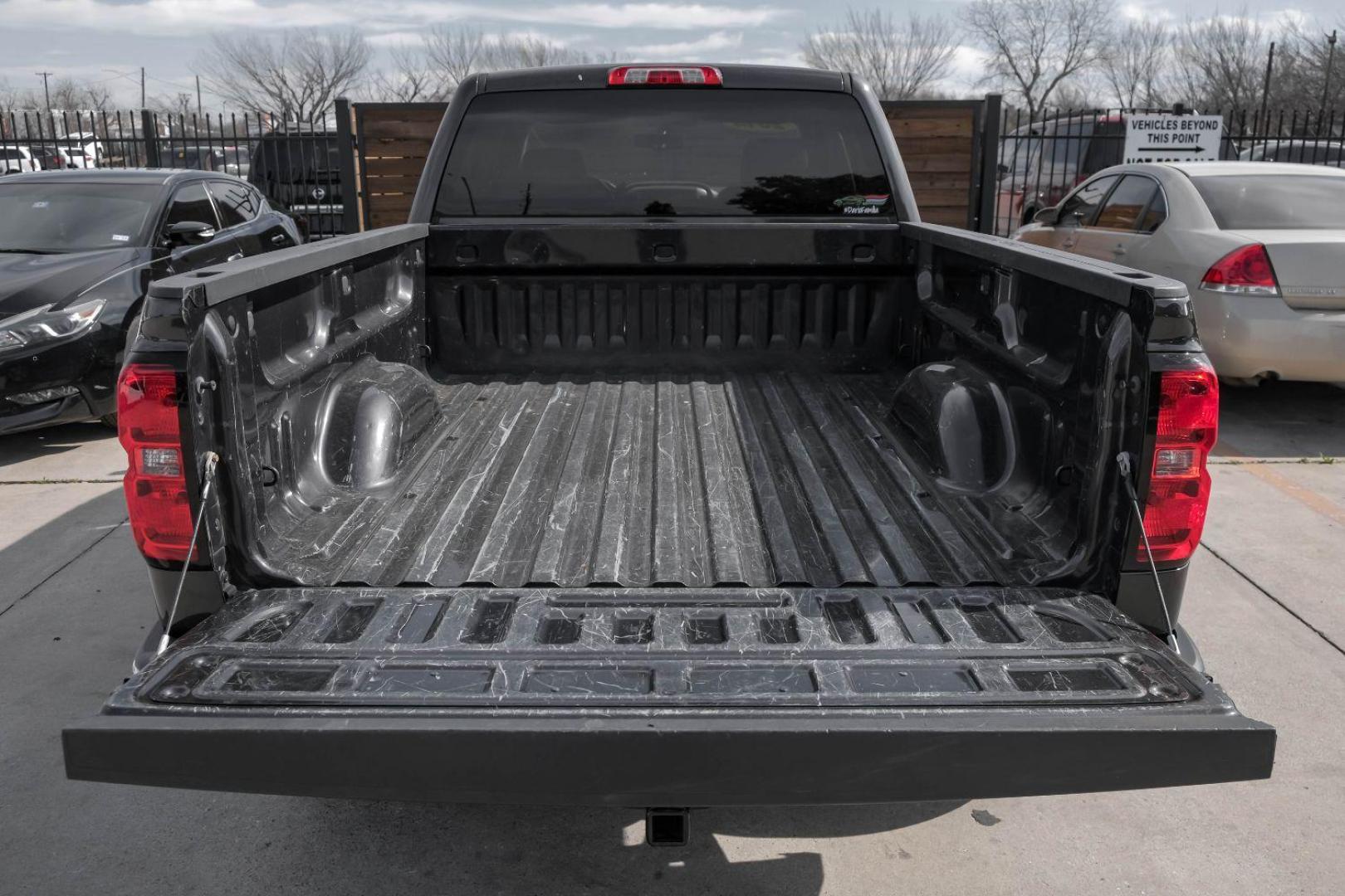 2014 GRAY Chevrolet Silverado 1500 1LT Double Cab 2WD (1GCRCREH4EZ) with an 4.3L V6 OHV 12V engine, 6-Speed Automatic transmission, located at 2401 E Main St., Grand Prairie, TX, 75050, (972) 262-4440, 32.748981, -96.969643 - Photo#52