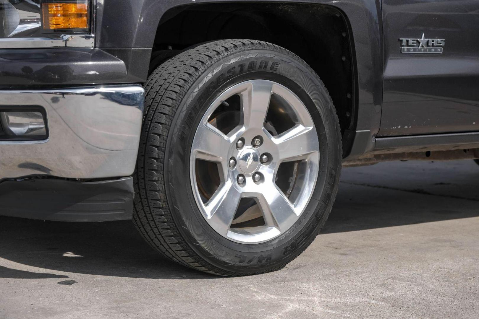 2014 GRAY Chevrolet Silverado 1500 1LT Double Cab 2WD (1GCRCREH4EZ) with an 4.3L V6 OHV 12V engine, 6-Speed Automatic transmission, located at 2401 E Main St., Grand Prairie, TX, 75050, (972) 262-4440, 32.748981, -96.969643 - Photo#55