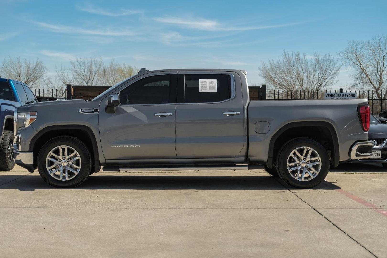 2020 GRAY GMC Sierra 1500 SLT Crew Cab Short Box 2WD (3GTP8DEDXLG) with an 5.3L V8 OHV 16V engine, 6-Speed Automatic transmission, located at 2401 E Main St., Grand Prairie, TX, 75050, (972) 262-4440, 32.748981, -96.969643 - Photo#14