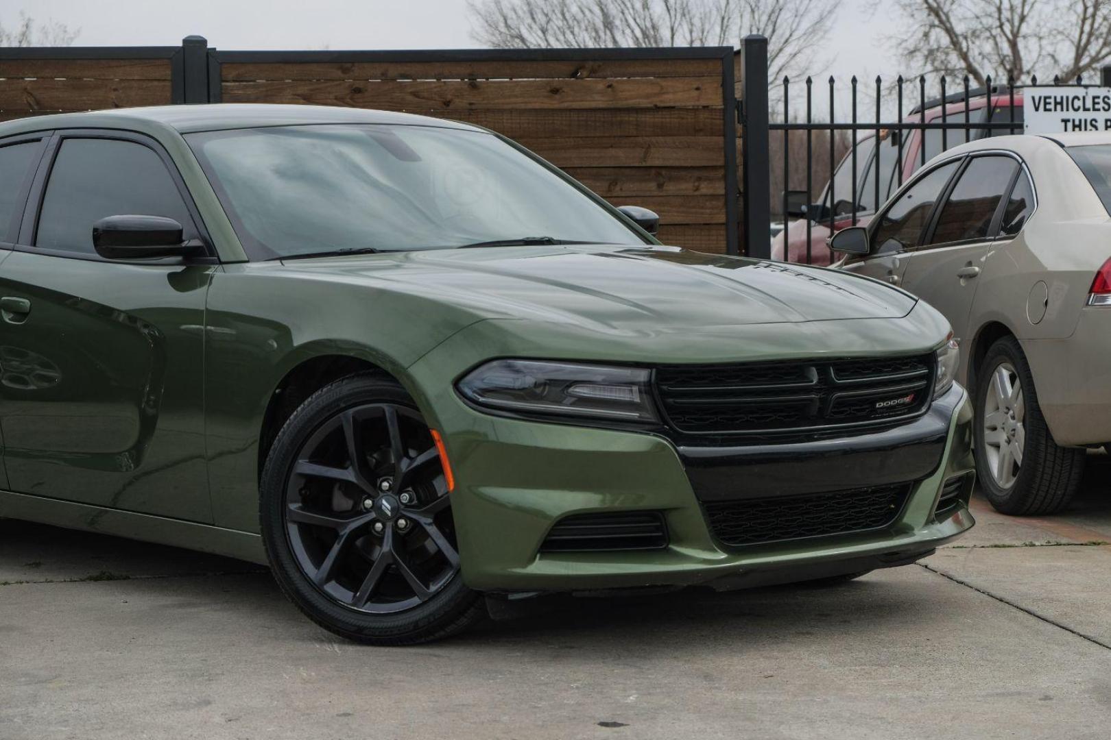 2020 GREEN Dodge Charger SXT (2C3CDXBG3LH) with an 3.6L V6 DOHC 24V engine, 8-Speed Automatic transmission, located at 2401 E Main St., Grand Prairie, TX, 75050, (972) 262-4440, 32.748981, -96.969643 - Photo#10