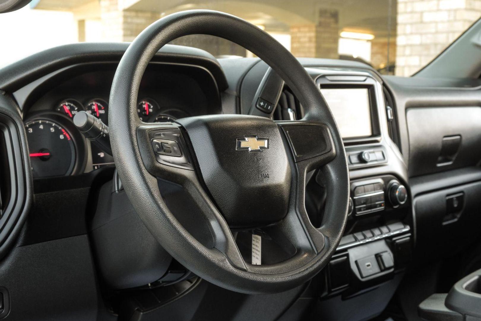 2019 GRAY Chevrolet Silverado 1500 Custom Crew Cab Short Box 2WD (3GCPWBEF3KG) with an 5.3L V8 OHV 16V engine, 6-Speed Automatic transmission, located at 2401 E Main St., Grand Prairie, TX, 75050, (972) 262-4440, 32.748981, -96.969643 - Photo#14