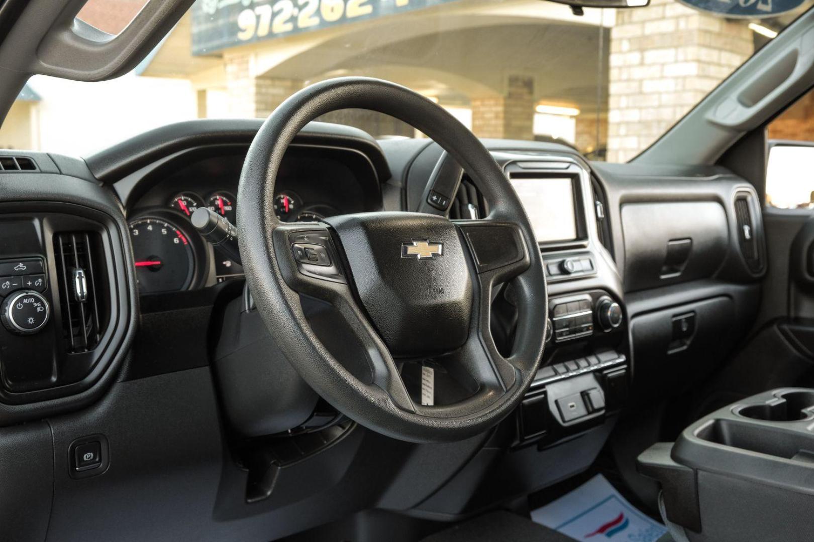 2019 GRAY Chevrolet Silverado 1500 Custom Crew Cab Short Box 2WD (3GCPWBEF3KG) with an 5.3L V8 OHV 16V engine, 6-Speed Automatic transmission, located at 2401 E Main St., Grand Prairie, TX, 75050, (972) 262-4440, 32.748981, -96.969643 - Photo#2