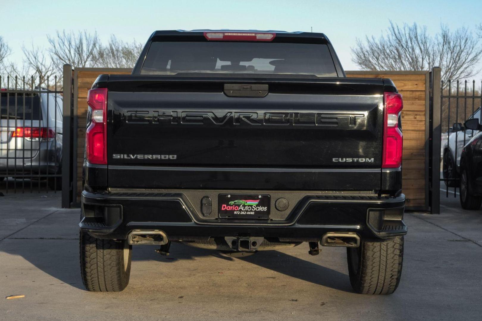 2019 BLACK Chevrolet Silverado 1500 Custom Double Cab 2WD (1GCRWBEF8KZ) with an 5.3L V8 OHV 16V engine, 6-Speed Automatic transmission, located at 2401 E Main St., Grand Prairie, TX, 75050, (972) 262-4440, 32.748981, -96.969643 - Photo#12