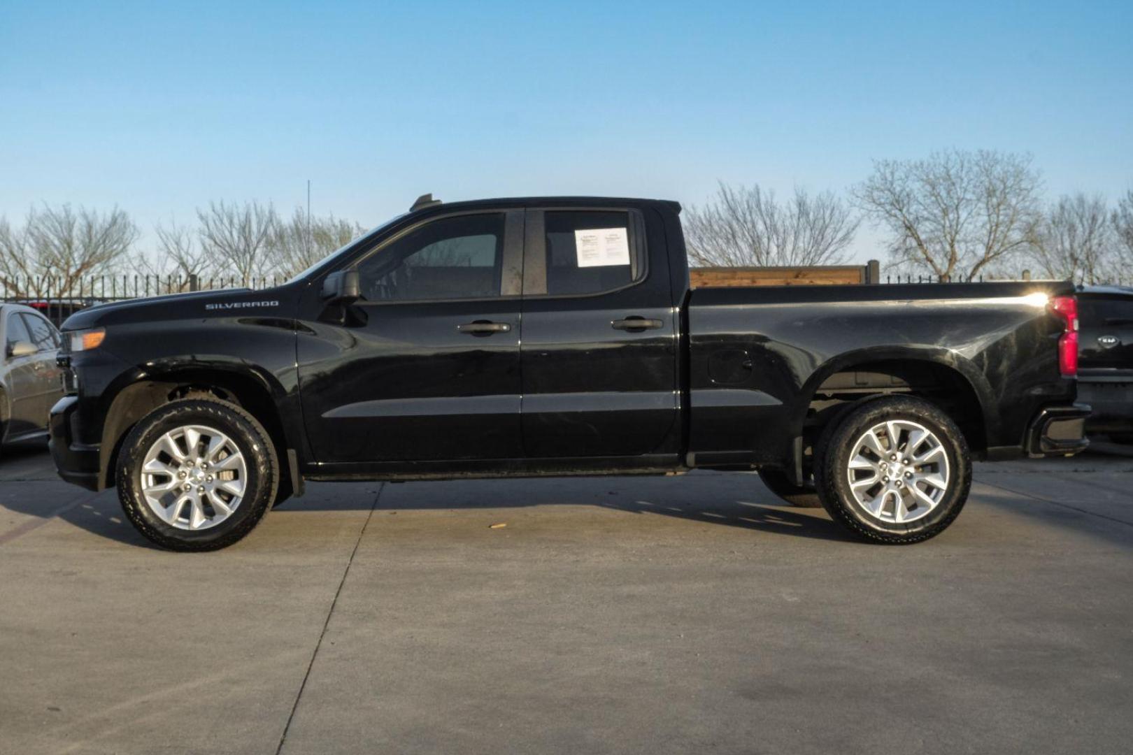 2019 BLACK Chevrolet Silverado 1500 Custom Double Cab 2WD (1GCRWBEF8KZ) with an 5.3L V8 OHV 16V engine, 6-Speed Automatic transmission, located at 2401 E Main St., Grand Prairie, TX, 75050, (972) 262-4440, 32.748981, -96.969643 - Photo#14