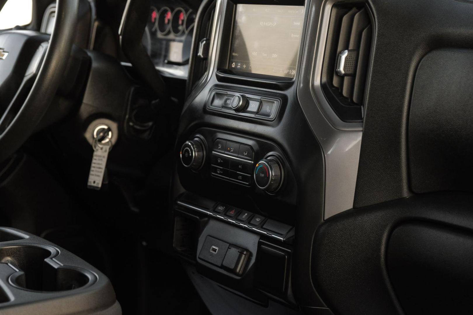 2019 BLACK Chevrolet Silverado 1500 Custom Double Cab 2WD (1GCRWBEF8KZ) with an 5.3L V8 OHV 16V engine, 6-Speed Automatic transmission, located at 2401 E Main St., Grand Prairie, TX, 75050, (972) 262-4440, 32.748981, -96.969643 - Photo#22