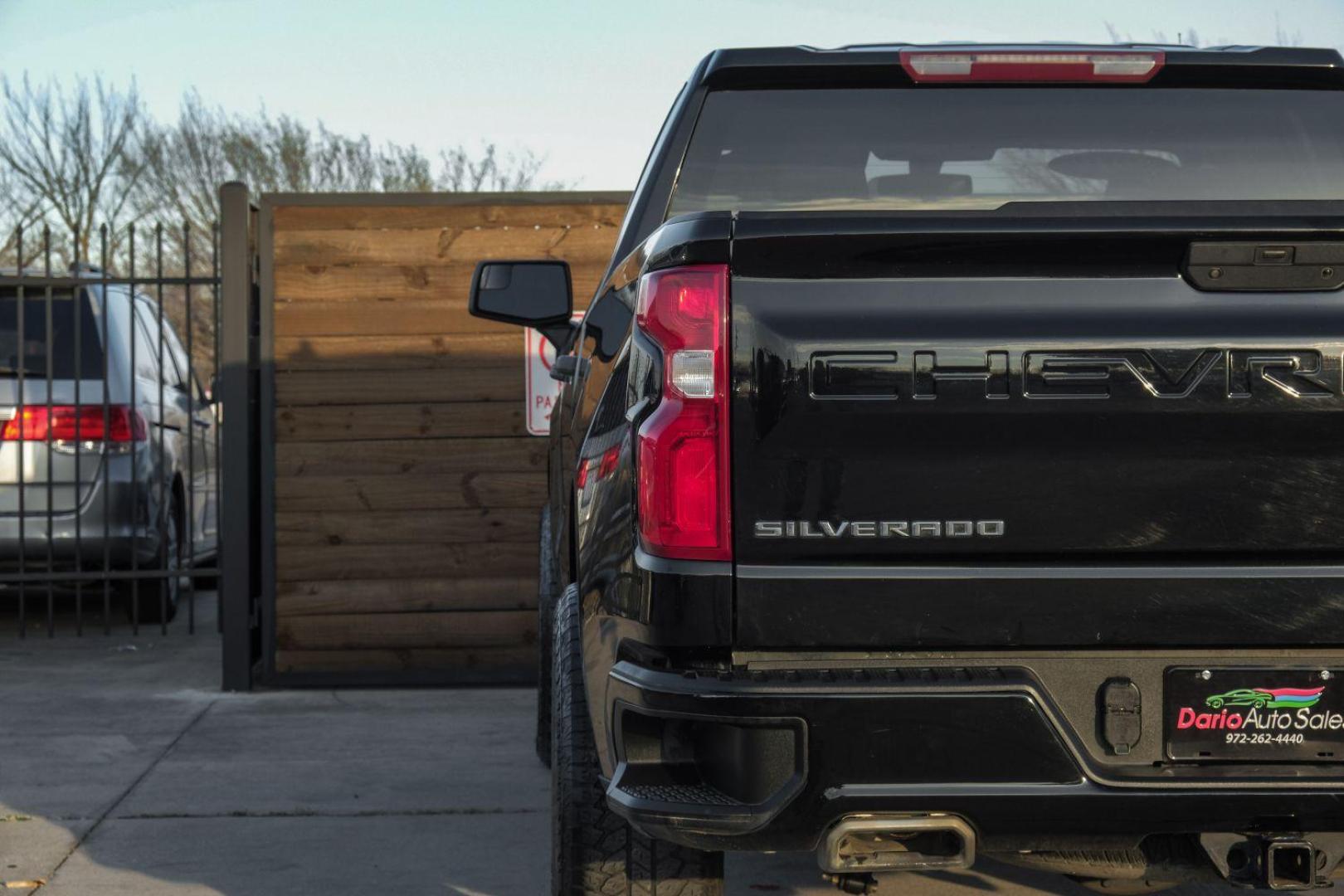 2019 BLACK Chevrolet Silverado 1500 Custom Double Cab 2WD (1GCRWBEF8KZ) with an 5.3L V8 OHV 16V engine, 6-Speed Automatic transmission, located at 2401 E Main St., Grand Prairie, TX, 75050, (972) 262-4440, 32.748981, -96.969643 - Photo#40