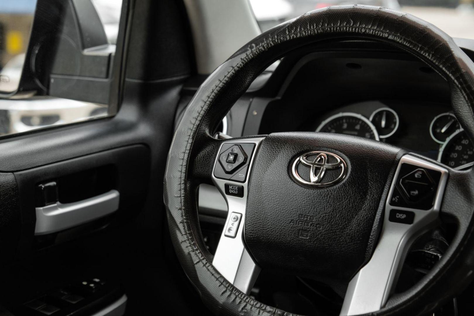 2015 BLACK Toyota Tundra SR5 5.7L V8 FFV CrewMax 4WD (5TFDW5F19FX) with an 5.7L V8 DOHC 32V FFV engine, 6-Speed Automatic transmission, located at 2401 E Main St., Grand Prairie, TX, 75050, (972) 262-4440, 32.748981, -96.969643 - Photo#21