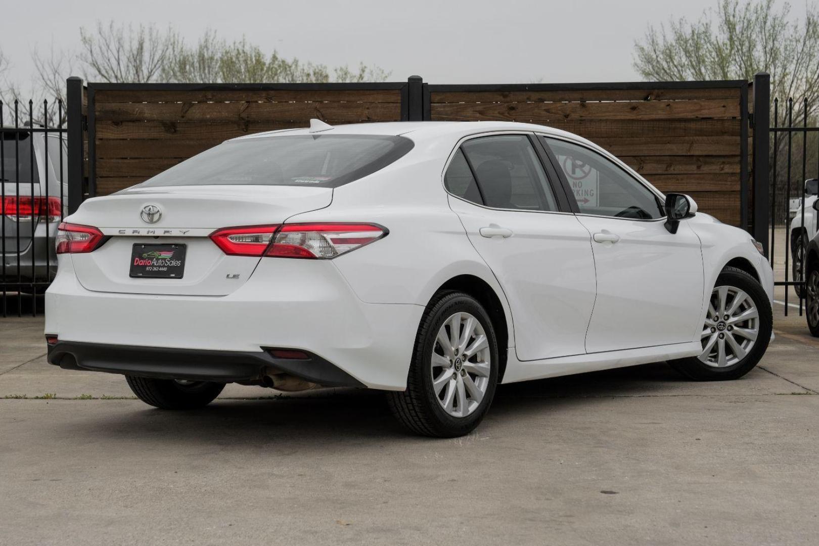 2019 White Toyota Camry LE (4T1B11HK8KU) with an 2.5L L4 DOHC 16V engine, 8-Speed Automatic transmission, located at 2401 E Main St., Grand Prairie, TX, 75050, (972) 262-4440, 32.748981, -96.969643 - Photo#9