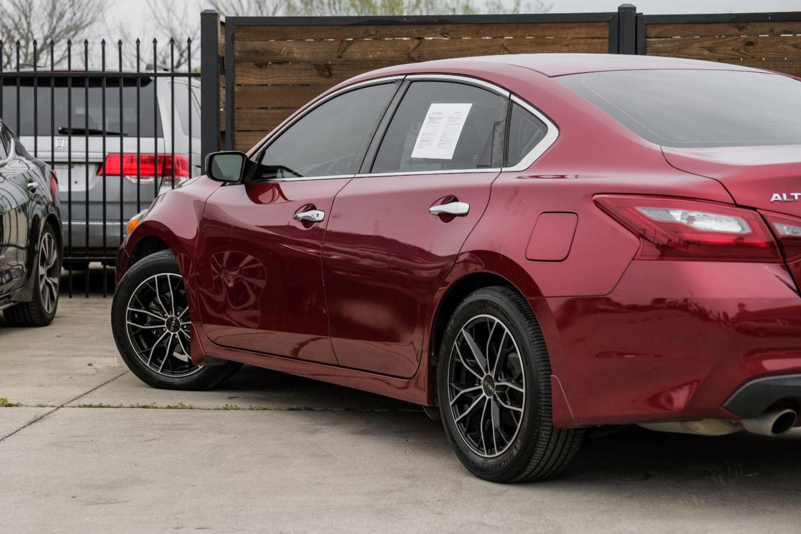 2018 Red Nissan Altima 2.5 S (1N4AL3AP0JC) with an 2.5L L4 DOHC 16V engine, Continuously Variable Transmission transmission, located at 2401 E Main St., Grand Prairie, TX, 75050, (972) 262-4440, 32.748981, -96.969643 - Photo#12