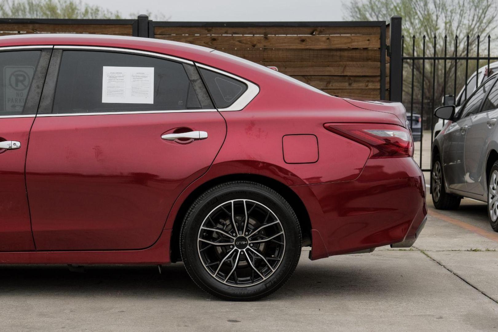 2018 Red Nissan Altima 2.5 S (1N4AL3AP0JC) with an 2.5L L4 DOHC 16V engine, Continuously Variable Transmission transmission, located at 2401 E Main St., Grand Prairie, TX, 75050, (972) 262-4440, 32.748981, -96.969643 - Photo#16