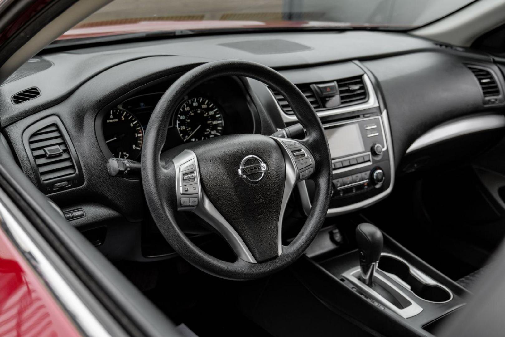 2018 Red Nissan Altima 2.5 S (1N4AL3AP0JC) with an 2.5L L4 DOHC 16V engine, Continuously Variable Transmission transmission, located at 2401 E Main St., Grand Prairie, TX, 75050, (972) 262-4440, 32.748981, -96.969643 - Photo#20