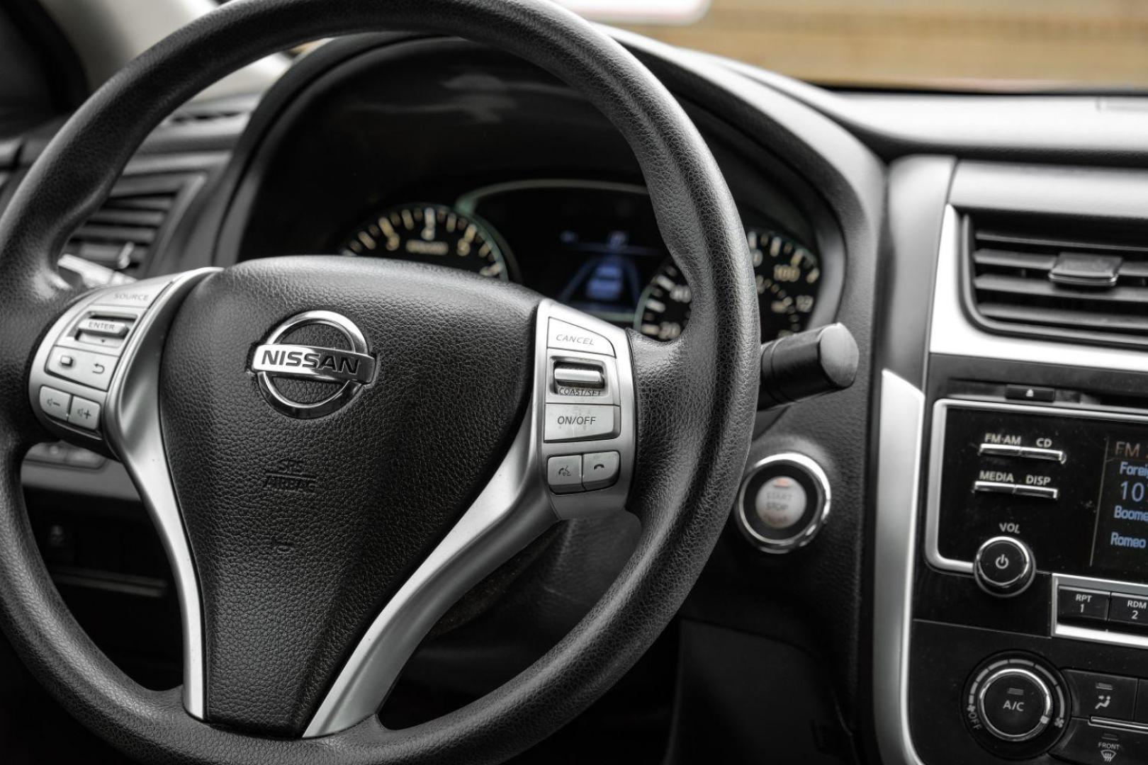 2018 Red Nissan Altima 2.5 S (1N4AL3AP0JC) with an 2.5L L4 DOHC 16V engine, Continuously Variable Transmission transmission, located at 2401 E Main St., Grand Prairie, TX, 75050, (972) 262-4440, 32.748981, -96.969643 - Photo#22