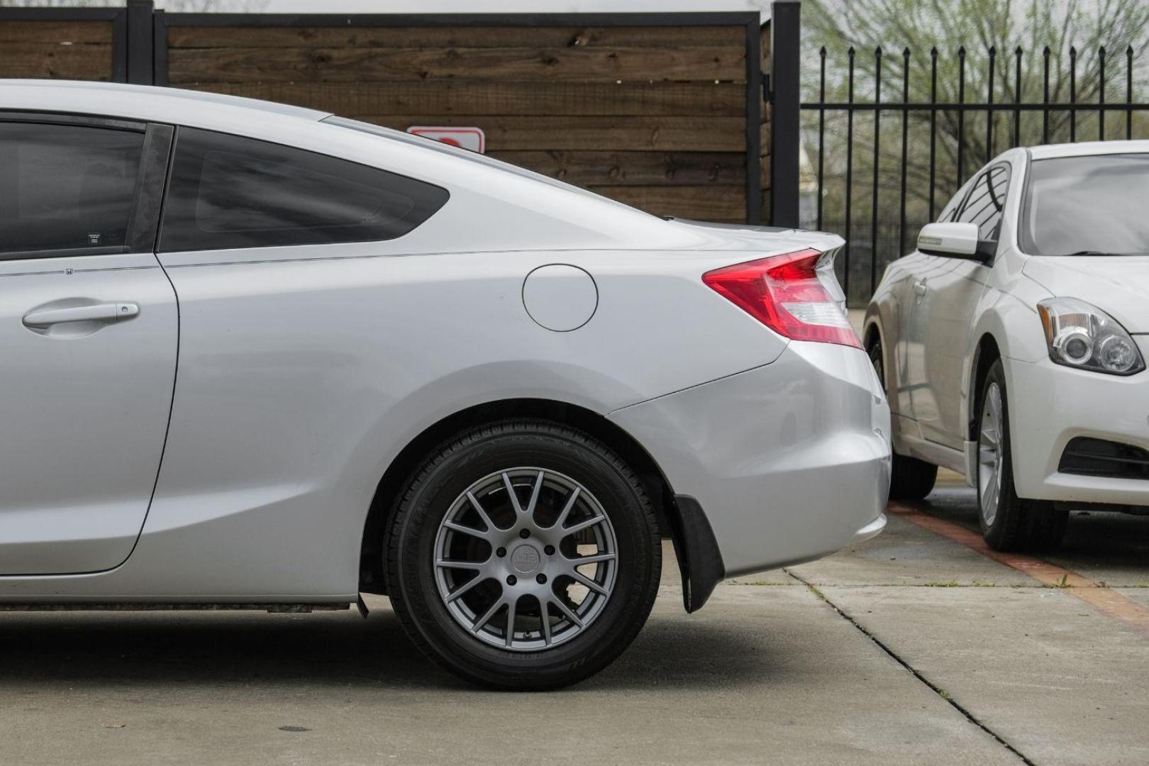 2012 Silver Honda Civic LX Coupe 5-Speed AT (2HGFG3B57CH) with an 2.3L L4 SOHC 16V engine, 5-Speed Automatic transmission, located at 2401 E Main St., Grand Prairie, TX, 75050, (972) 262-4440, 32.748981, -96.969643 - Photo#16