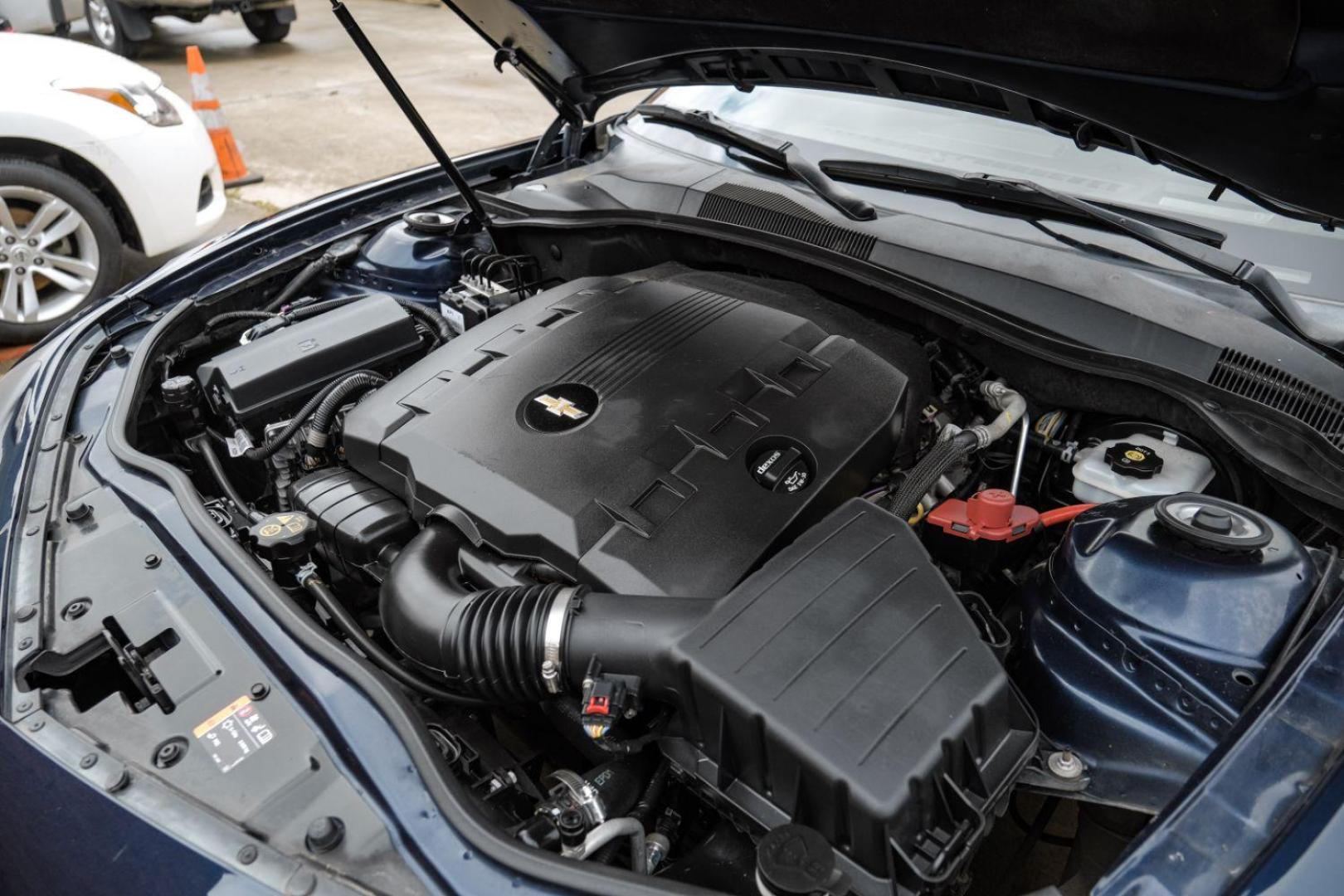 2015 BLUE Chevrolet Camaro 2LT Coupe (2G1FF1E38F9) with an 3.6L V6 DOHC 24V FFV engine, 6-Speed Automatic transmission, located at 2401 E Main St., Grand Prairie, TX, 75050, (972) 262-4440, 32.748981, -96.969643 - Photo#44