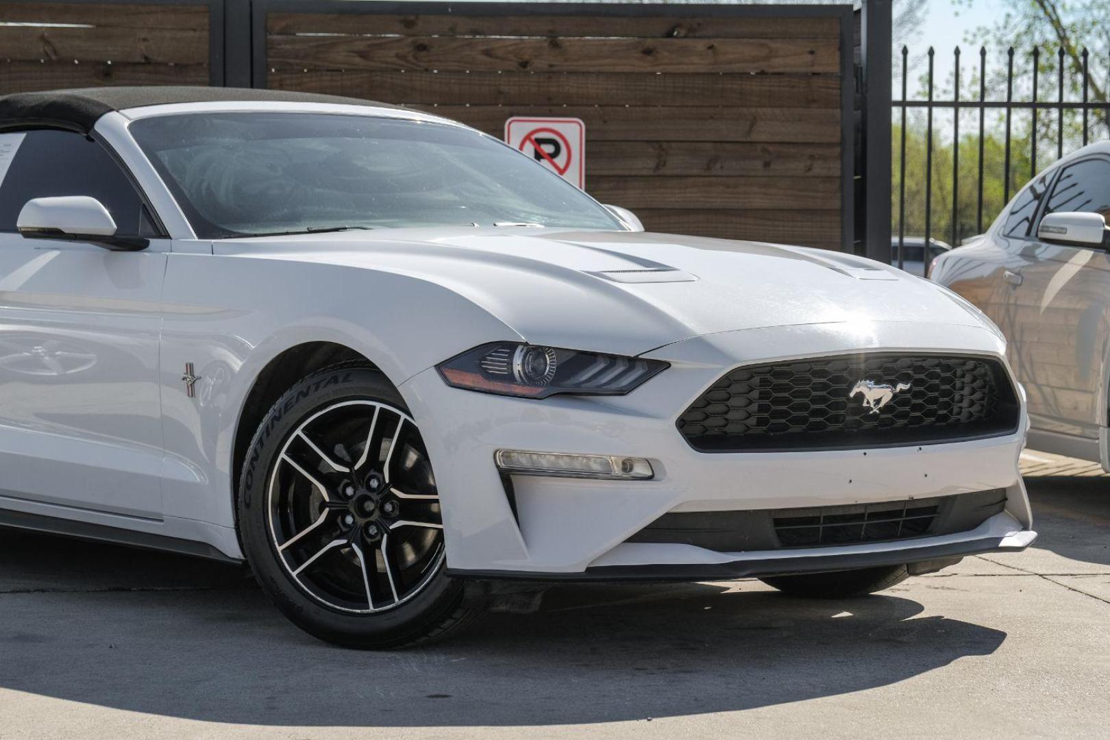 2018 WHITE Ford Mustang EcoBoost Premium Convertible (1FATP8UHXJ5) with an 2.3L L4 DOHC 16V engine, located at 2401 E Main St., Grand Prairie, TX, 75050, (972) 262-4440, 32.748981, -96.969643 - Photo#12