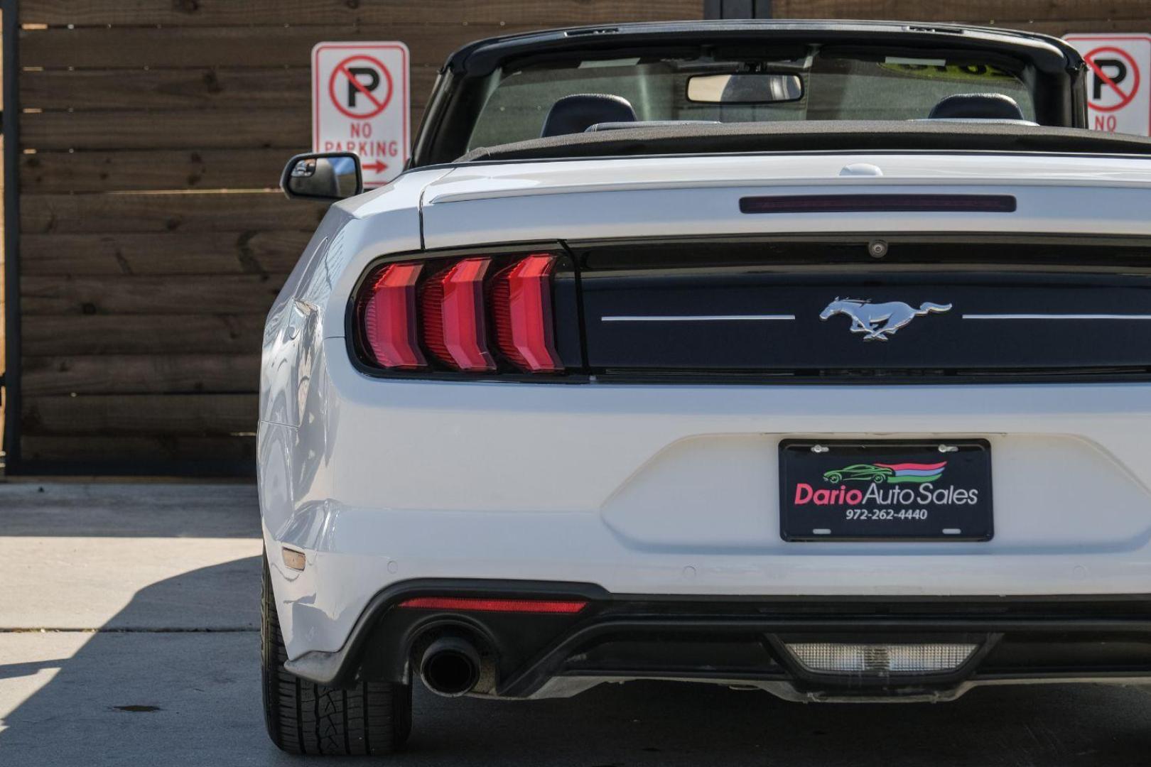 2018 WHITE Ford Mustang EcoBoost Premium Convertible (1FATP8UHXJ5) with an 2.3L L4 DOHC 16V engine, located at 2401 E Main St., Grand Prairie, TX, 75050, (972) 262-4440, 32.748981, -96.969643 - Photo#56