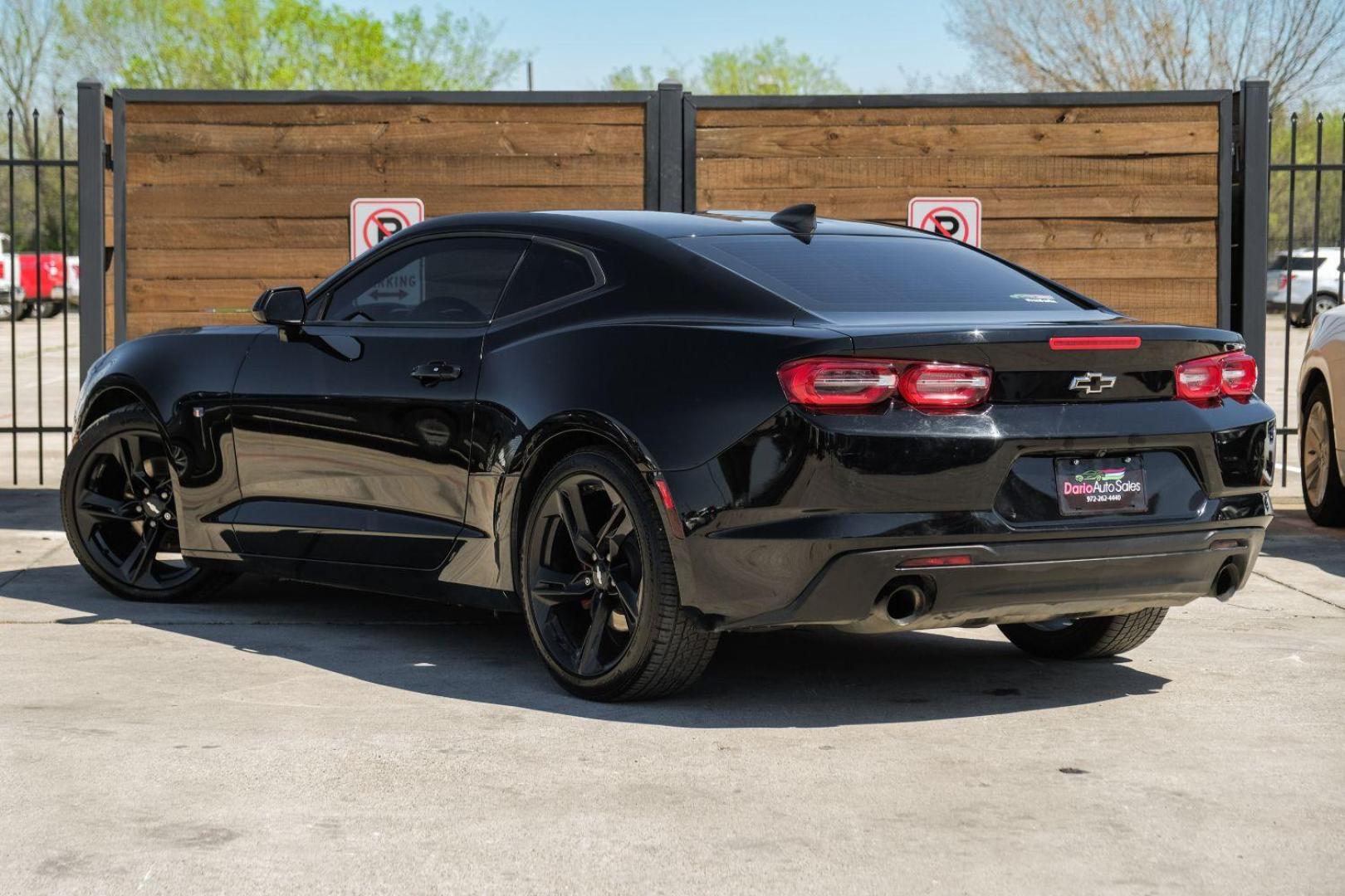 2019 BLACK Chevrolet Camaro 1LT Coupe (1G1FB1RX8K0) with an 2.0L L4 DOHC 16V TURBO engine, 6-Speed Manual transmission, located at 2401 E Main St., Grand Prairie, TX, 75050, (972) 262-4440, 32.748981, -96.969643 - Photo#11