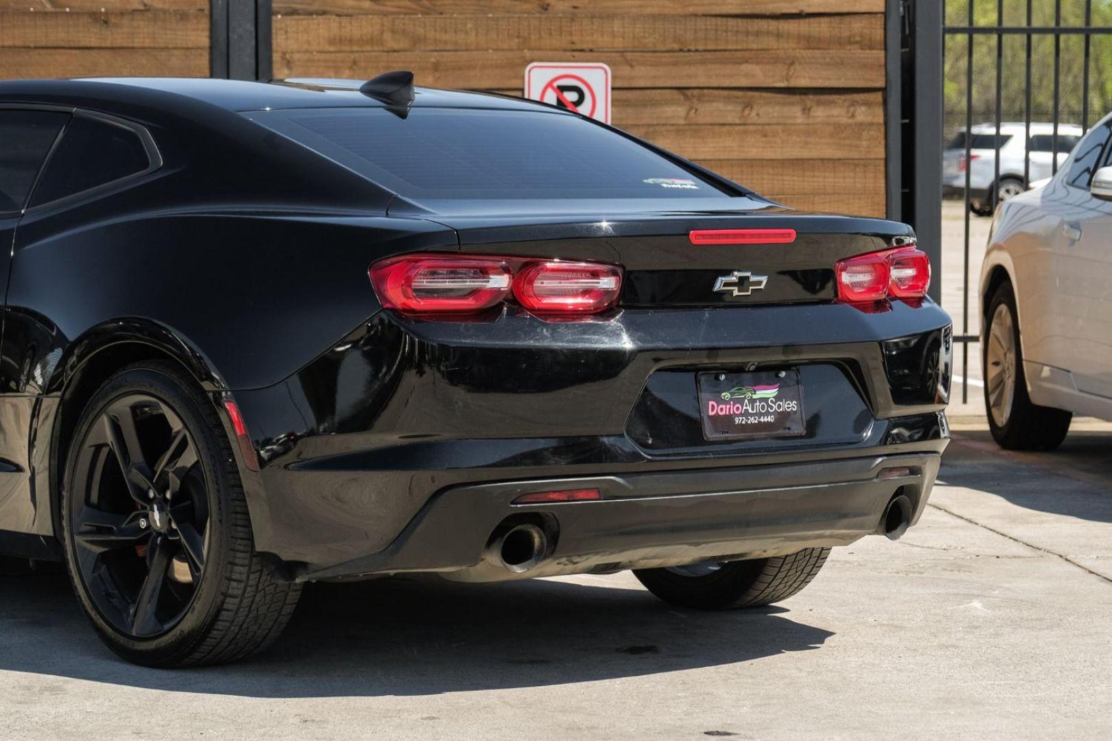 2019 BLACK Chevrolet Camaro 1LT Coupe (1G1FB1RX8K0) with an 2.0L L4 DOHC 16V TURBO engine, 6-Speed Manual transmission, located at 2401 E Main St., Grand Prairie, TX, 75050, (972) 262-4440, 32.748981, -96.969643 - Photo#13