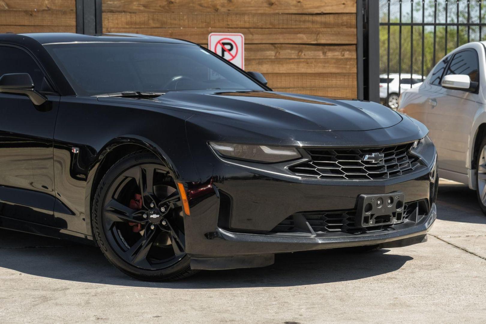 2019 BLACK Chevrolet Camaro 1LT Coupe (1G1FB1RX8K0) with an 2.0L L4 DOHC 16V TURBO engine, 6-Speed Manual transmission, located at 2401 E Main St., Grand Prairie, TX, 75050, (972) 262-4440, 32.748981, -96.969643 - Photo#7