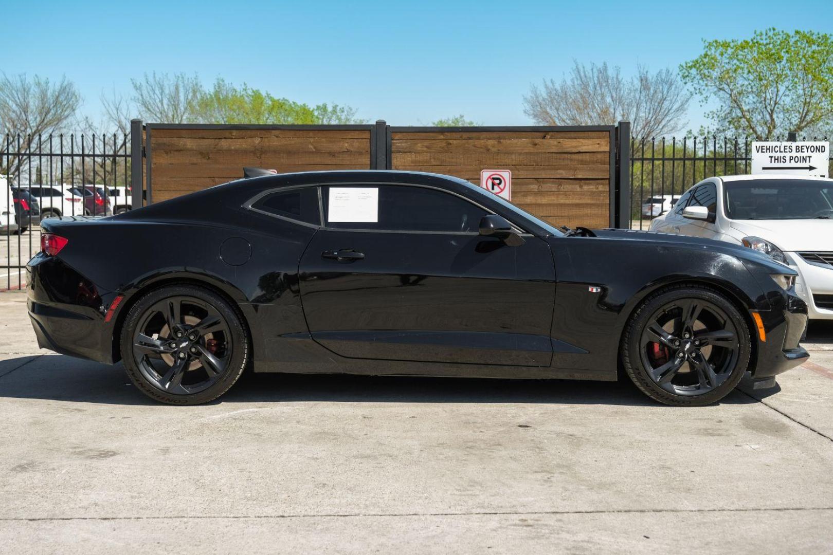 2019 BLACK Chevrolet Camaro 1LT Coupe (1G1FB1RX8K0) with an 2.0L L4 DOHC 16V TURBO engine, 6-Speed Manual transmission, located at 2401 E Main St., Grand Prairie, TX, 75050, (972) 262-4440, 32.748981, -96.969643 - Photo#8