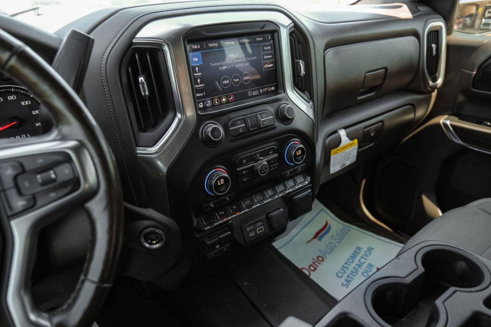 2020 RED Chevrolet Silverado 1500 LT Crew Cab 4WD (3GCUYDET8LG) with an 3.0L L6 DOHC 16V TURBO DIESEL engine, 6-Speed Automatic transmission, located at 2401 E Main St., Grand Prairie, TX, 75050, (972) 262-4440, 32.748981, -96.969643 - Photo#28