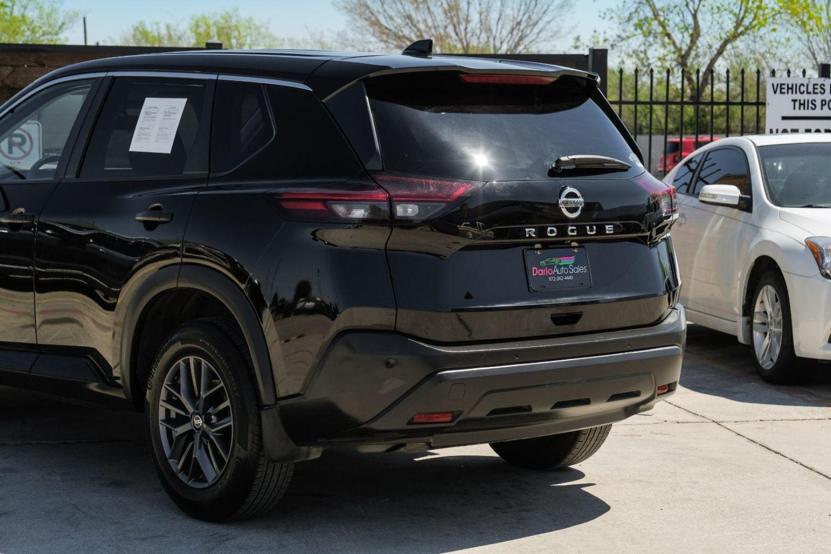 2021 black Nissan Rogue S (5N1AT3AA3MC) with an 2.5L L4 DOHC 16V engine, Continuously Variable Transmission transmission, located at 2401 E Main St., Grand Prairie, TX, 75050, (972) 262-4440, 32.748981, -96.969643 - Photo#13