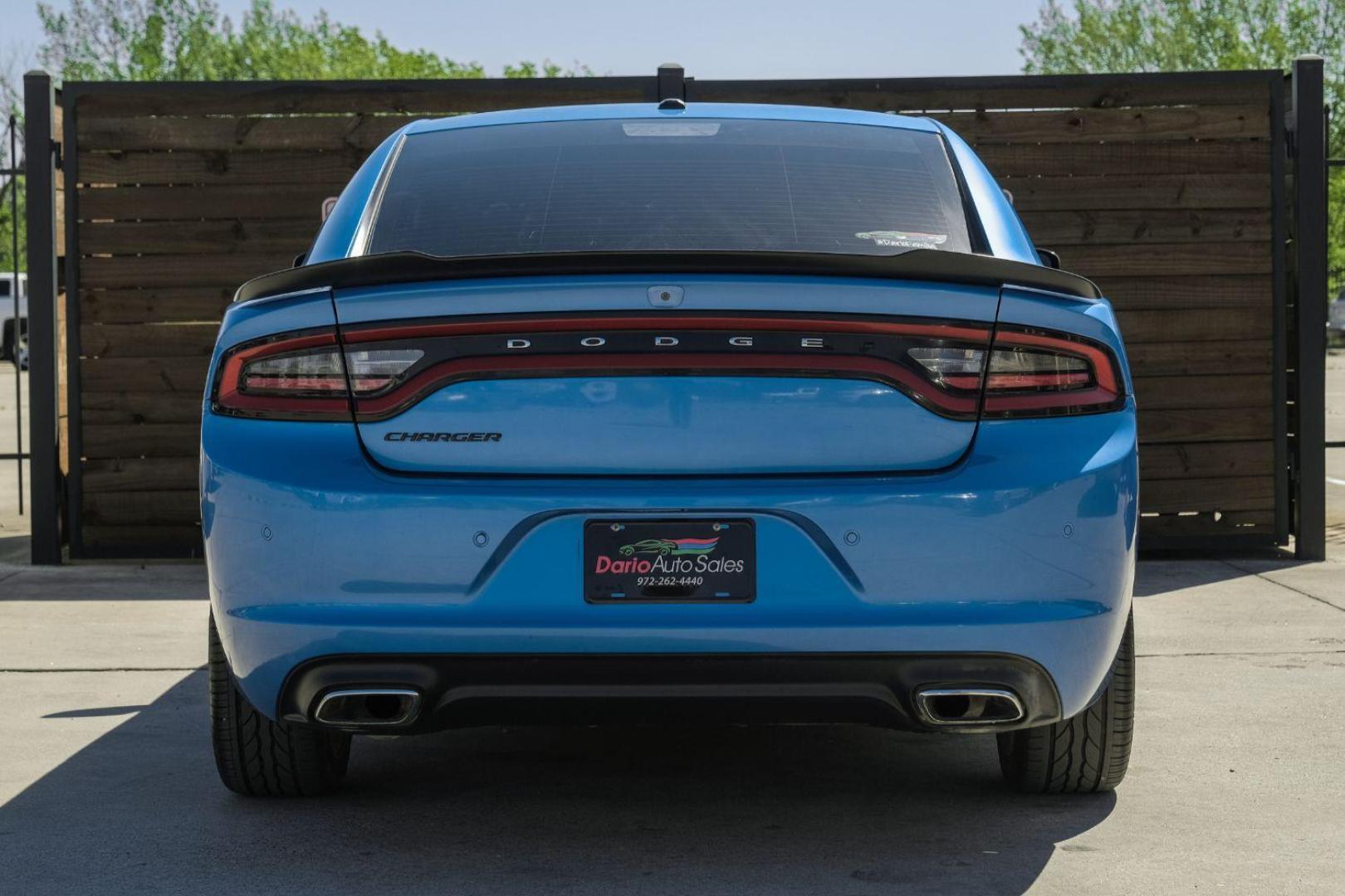 2018 BLUE Dodge Charger SXT (2C3CDXBG0JH) with an 3.6L V6 DOHC 24V engine, 8-Speed Automatic transmission, located at 2401 E Main St., Grand Prairie, TX, 75050, (972) 262-4440, 32.748981, -96.969643 - Photo#10