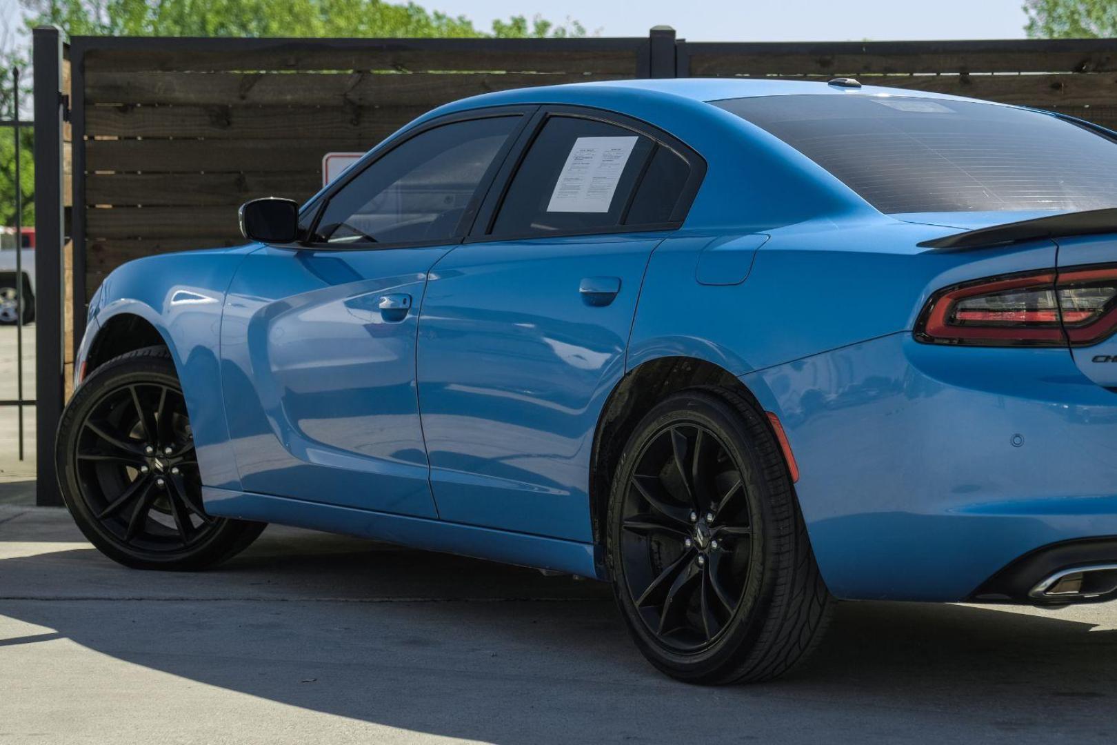 2018 BLUE Dodge Charger SXT (2C3CDXBG0JH) with an 3.6L V6 DOHC 24V engine, 8-Speed Automatic transmission, located at 2401 E Main St., Grand Prairie, TX, 75050, (972) 262-4440, 32.748981, -96.969643 - Photo#13