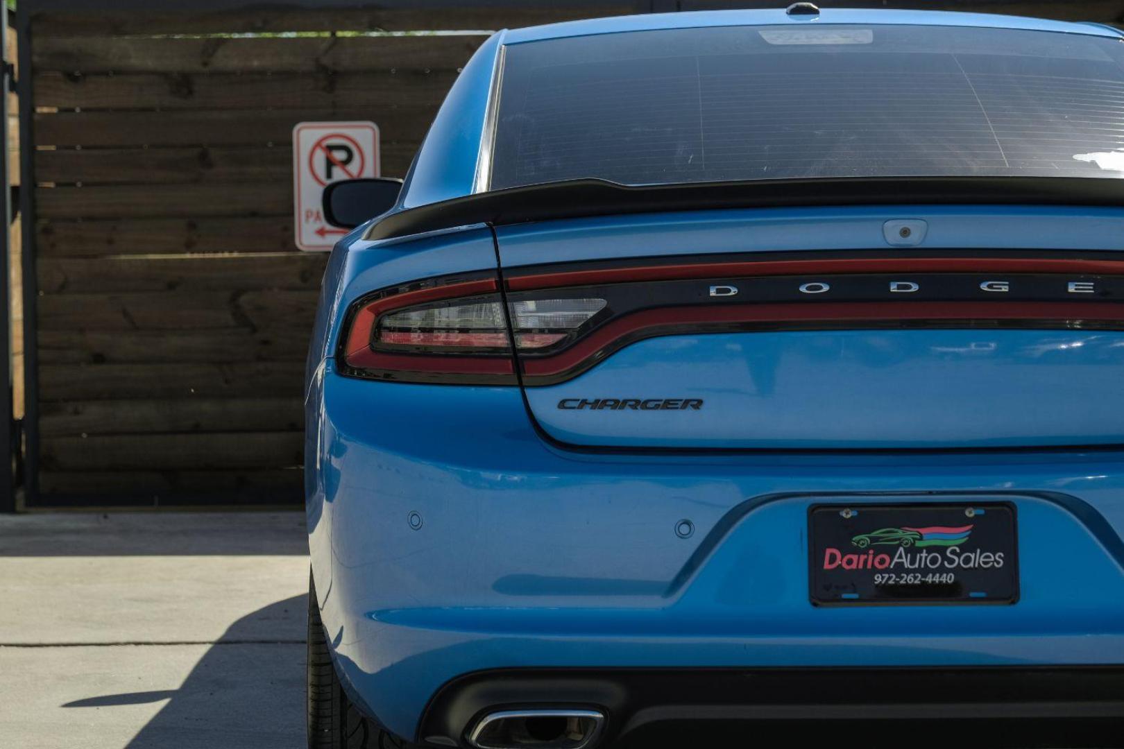 2018 BLUE Dodge Charger SXT (2C3CDXBG0JH) with an 3.6L V6 DOHC 24V engine, 8-Speed Automatic transmission, located at 2401 E Main St., Grand Prairie, TX, 75050, (972) 262-4440, 32.748981, -96.969643 - Photo#49