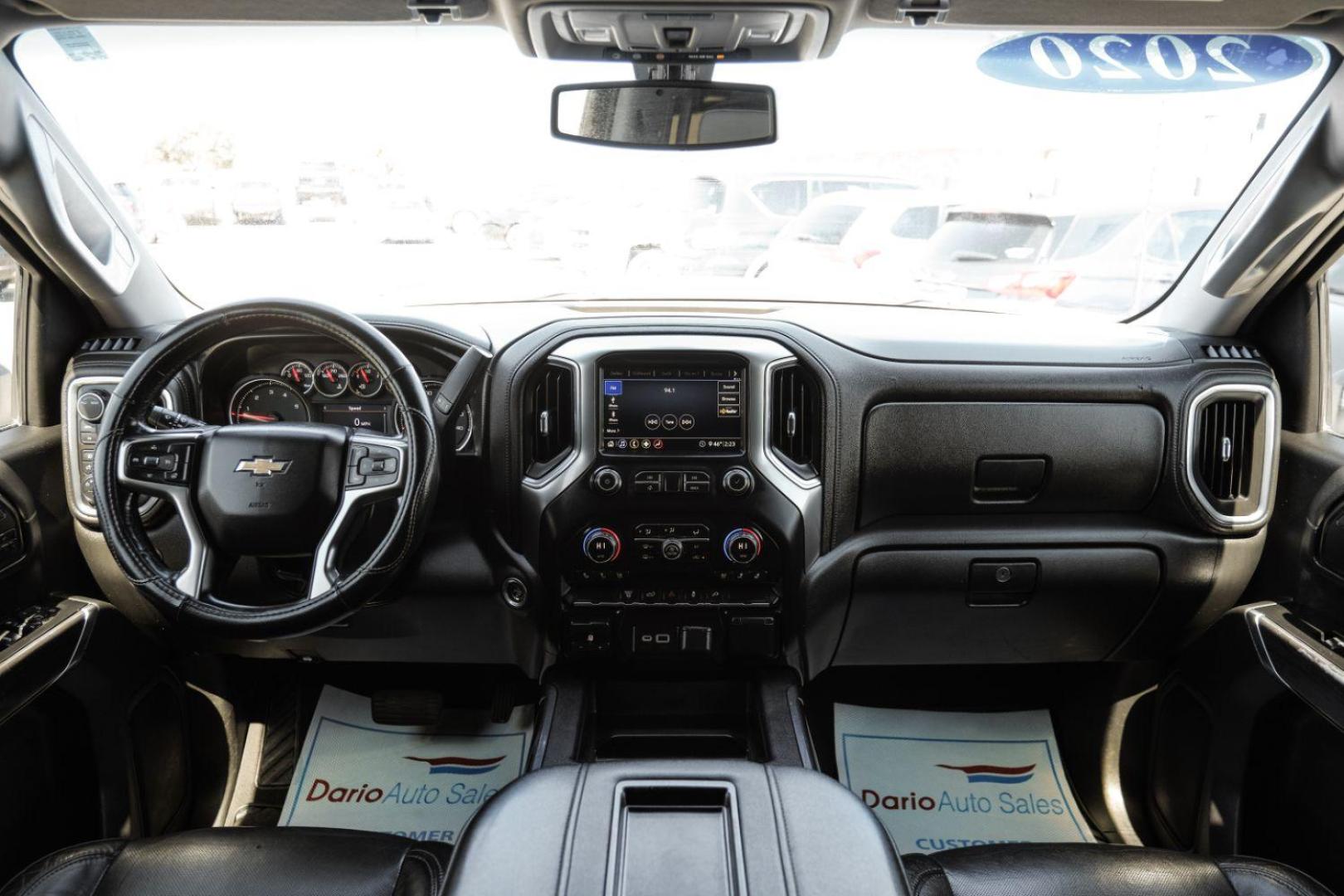 2020 White Chevrolet Silverado 3500HD LTZ Crew Cab 4WD (1GC4YUEY5LF) with an 6.6L V8 OHV 32V TURBO DIESEL engine, 6-Speed Automatic transmission, located at 2401 E Main St., Grand Prairie, TX, 75050, (972) 262-4440, 32.748981, -96.969643 - Photo#18