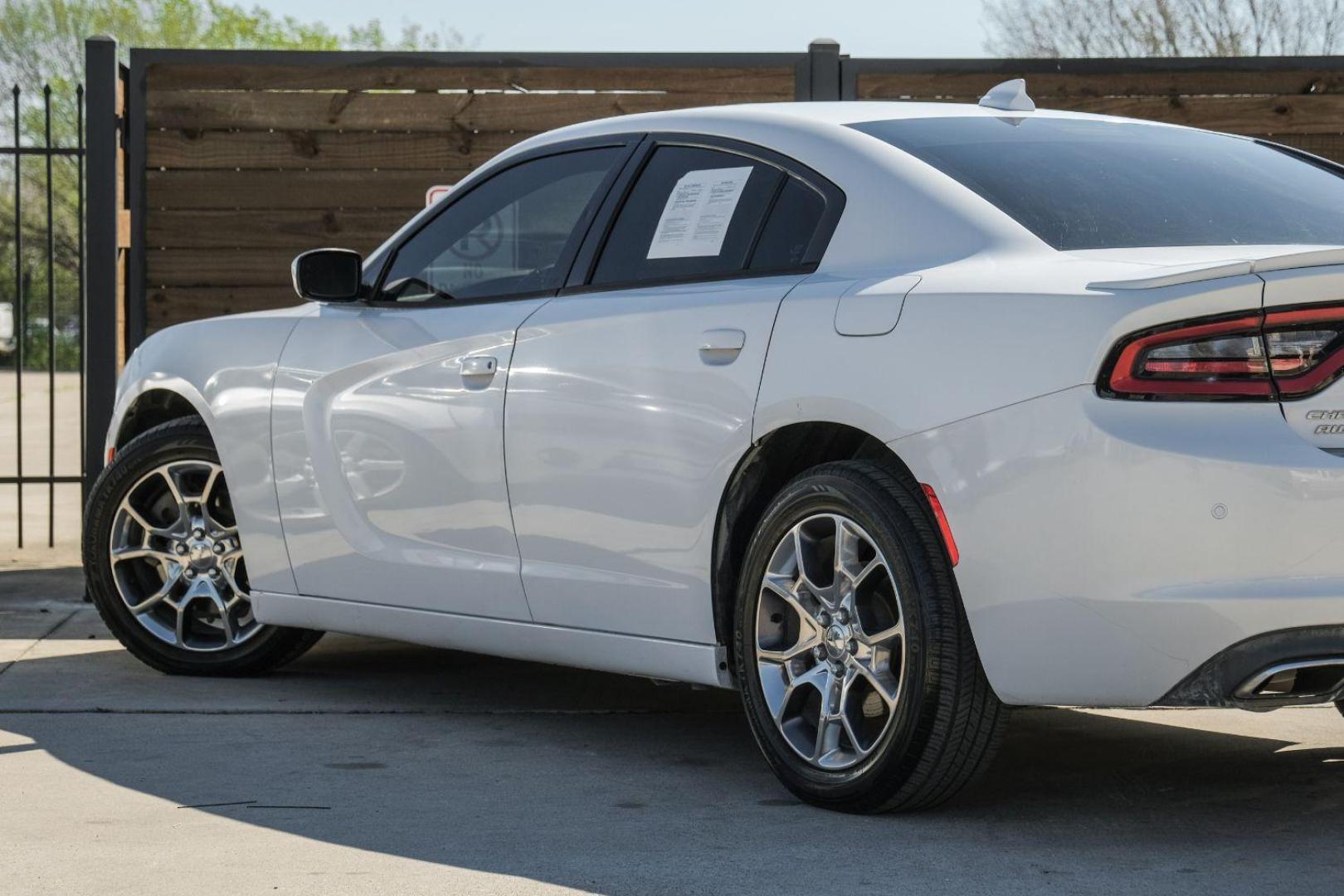 2015 White Dodge Charger SXT AWD (2C3CDXJG9FH) with an 3.6L V6 DOHC 24V engine, 8-Speed Automatic transmission, located at 2401 E Main St., Grand Prairie, TX, 75050, (972) 262-4440, 32.748981, -96.969643 - Photo#13