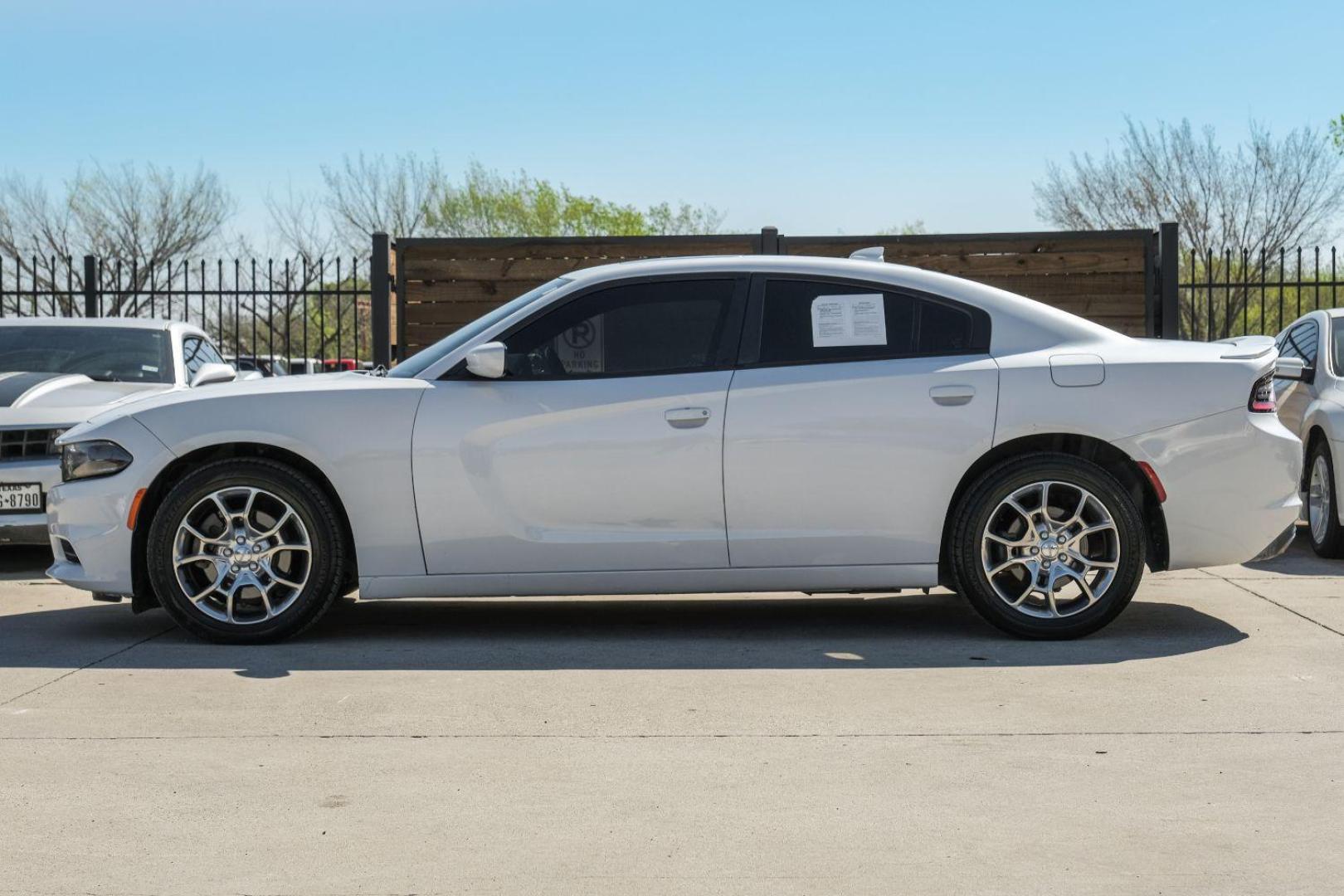 2015 White Dodge Charger SXT AWD (2C3CDXJG9FH) with an 3.6L V6 DOHC 24V engine, 8-Speed Automatic transmission, located at 2401 E Main St., Grand Prairie, TX, 75050, (972) 262-4440, 32.748981, -96.969643 - Photo#15