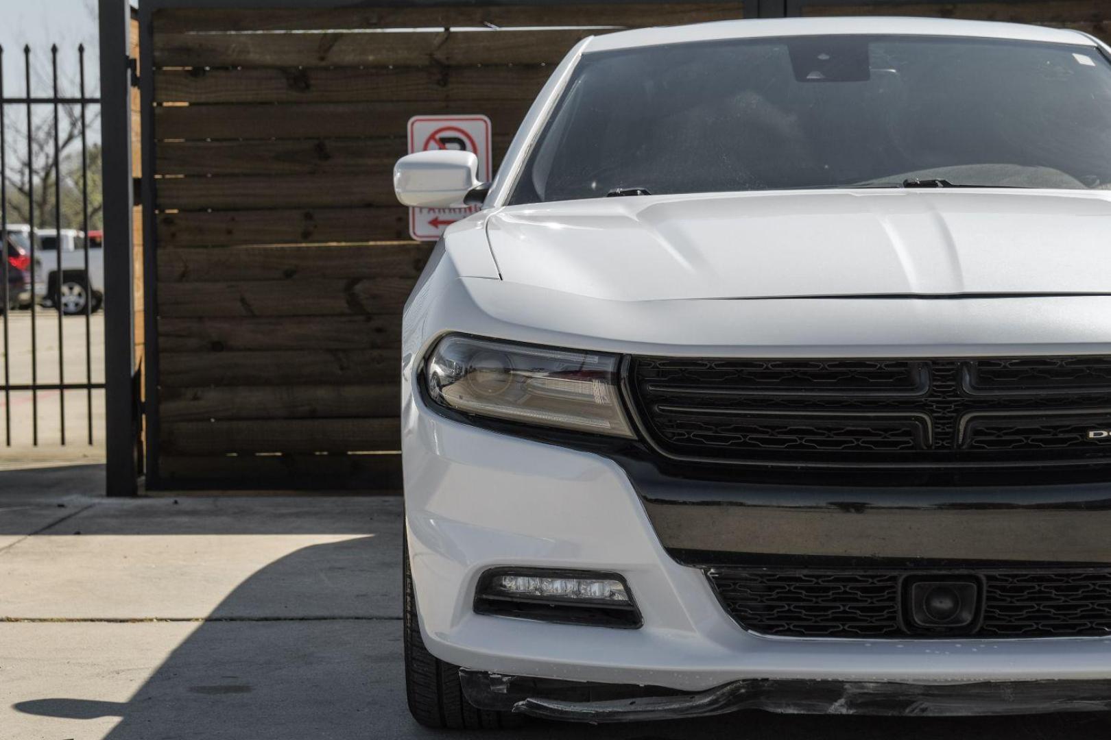 2015 White Dodge Charger SXT AWD (2C3CDXJG9FH) with an 3.6L V6 DOHC 24V engine, 8-Speed Automatic transmission, located at 2401 E Main St., Grand Prairie, TX, 75050, (972) 262-4440, 32.748981, -96.969643 - Photo#49