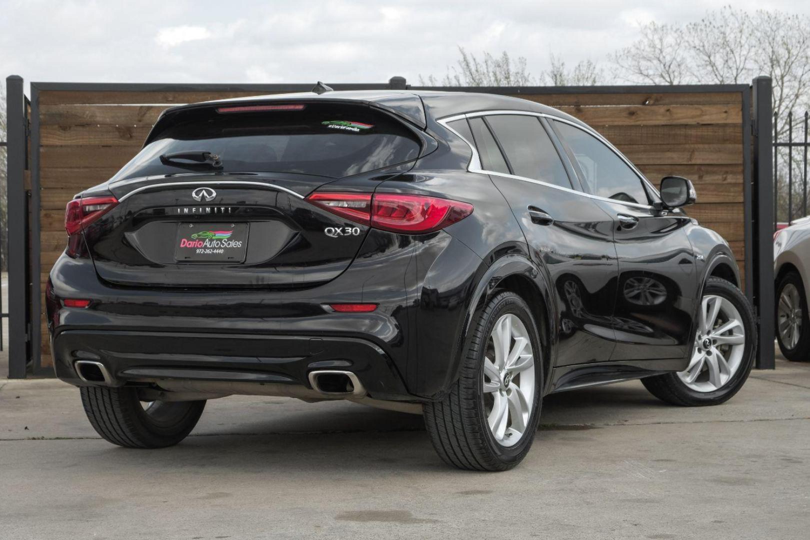 2017 BLACK Infiniti QX30 Base (SJKCH5CPXHA) with an 2.0L L4 DOHC 16V engine, 7-Speed Automatic transmission, located at 2401 E Main St., Grand Prairie, TX, 75050, (972) 262-4440, 32.748981, -96.969643 - Photo#9