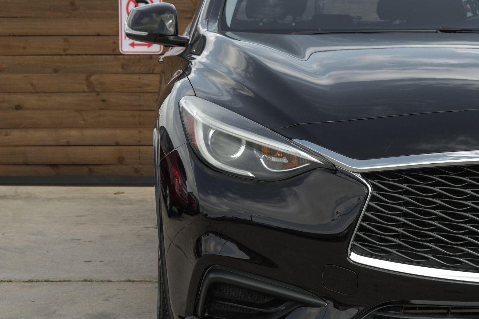 2017 BLACK Infiniti QX30 Base (SJKCH5CPXHA) with an 2.0L L4 DOHC 16V engine, 7-Speed Automatic transmission, located at 2401 E Main St., Grand Prairie, TX, 75050, (972) 262-4440, 32.748981, -96.969643 - Photo#44