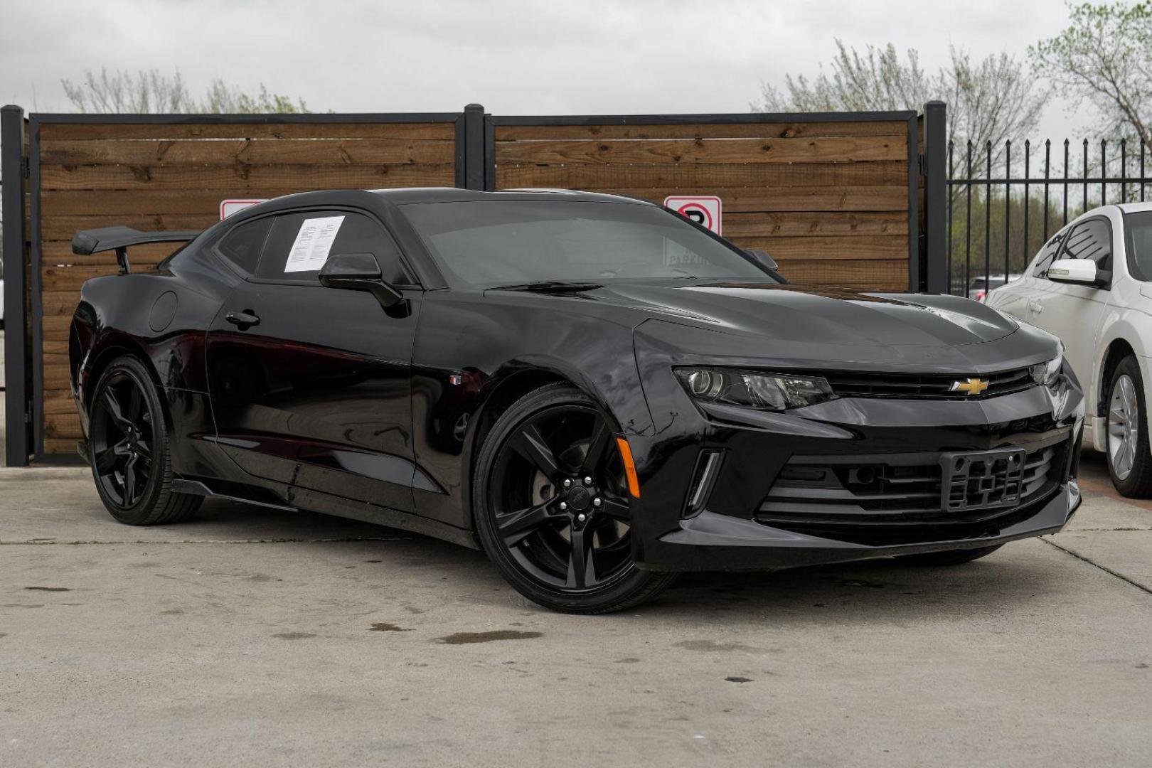 2017 BLACK Chevrolet Camaro 1LT Coupe (1G1FA1RX4H0) with an 2.0L L4 DOHC 16V TURBO engine, 6-Speed Manual transmission, located at 2401 E Main St., Grand Prairie, TX, 75050, (972) 262-4440, 32.748981, -96.969643 - Photo#5