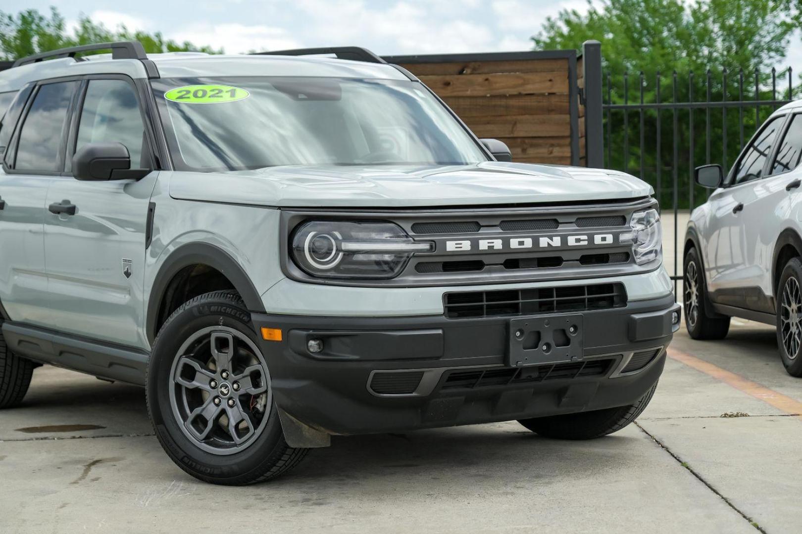 2021 GRAY Ford Bronco Sport Big Bend (3FMCR9B63MR) with an 1.5L L3 engine, 8-Speed Automatic transmission, located at 2401 E Main St., Grand Prairie, TX, 75050, (972) 262-4440, 32.748981, -96.969643 - Photo#9