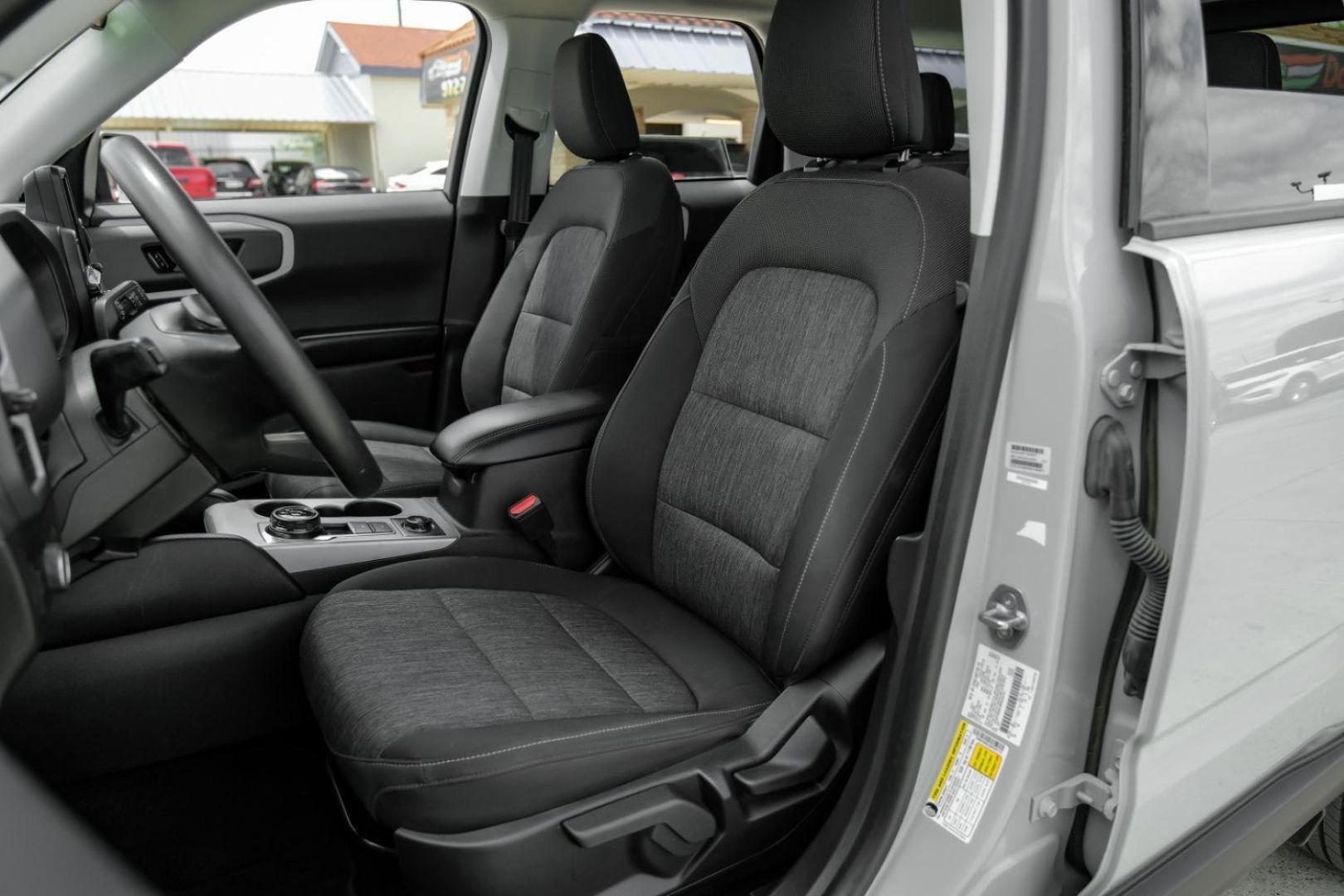 2021 GRAY Ford Bronco Sport Big Bend (3FMCR9B63MR) with an 1.5L L3 engine, 8-Speed Automatic transmission, located at 2401 E Main St., Grand Prairie, TX, 75050, (972) 262-4440, 32.748981, -96.969643 - Photo#3